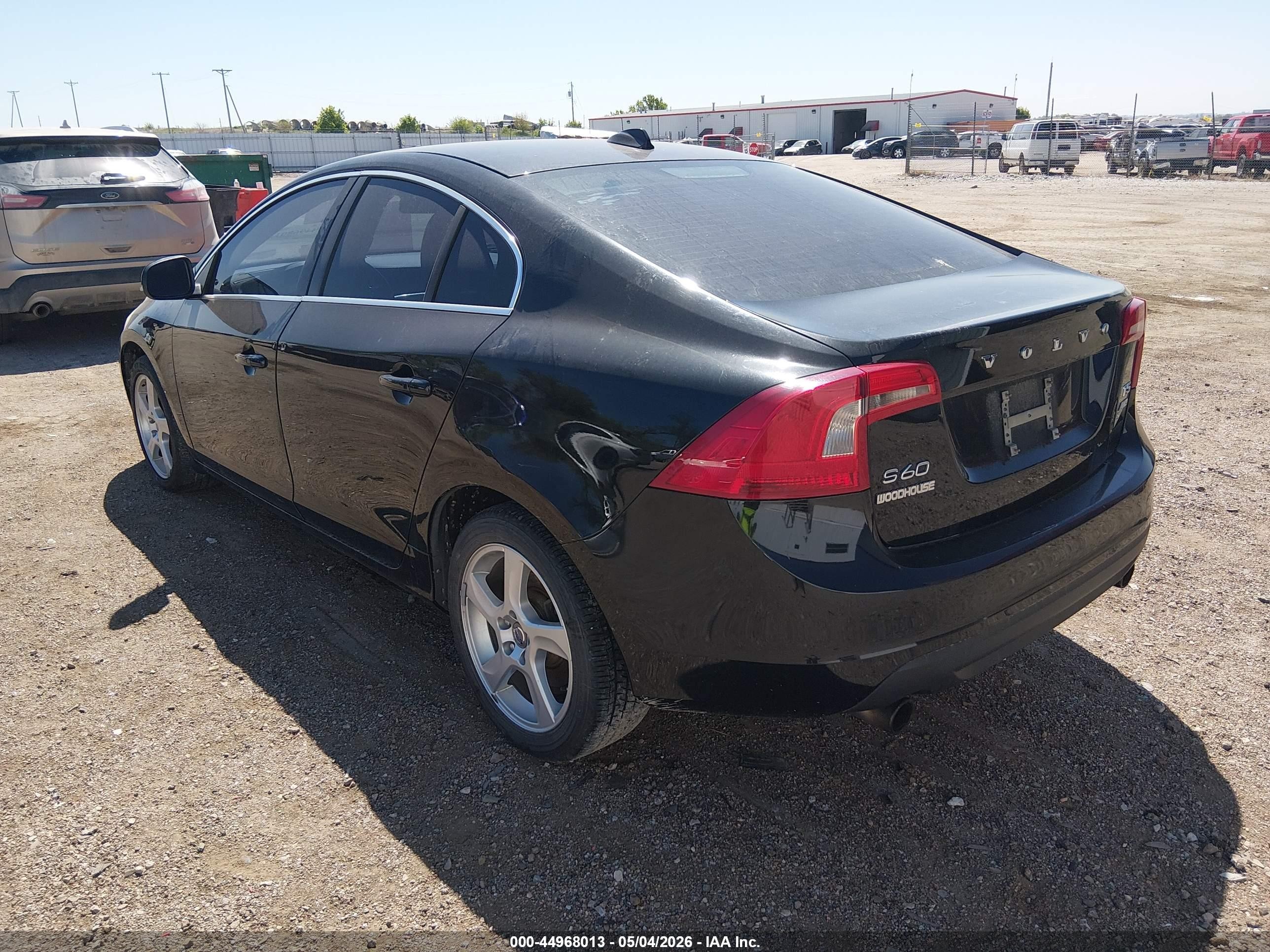 2013 Volvo S60 T5/t5 Platinum/t5 Premier/t5 Premier Plus Black vin: YV1612FHXD2176347