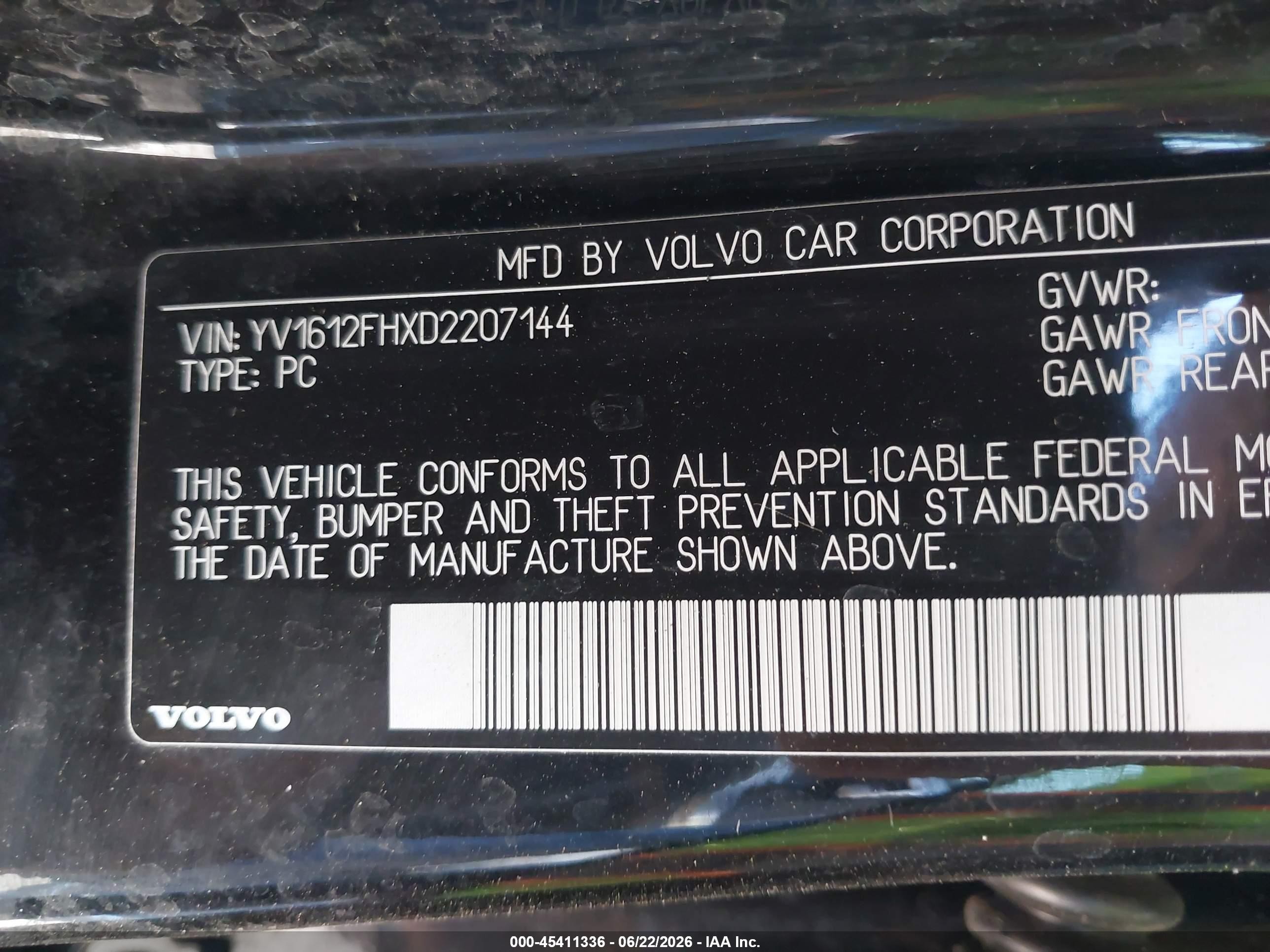 2013 Volvo S60 T5 Platinum Black vin: YV1612FHXD2207144