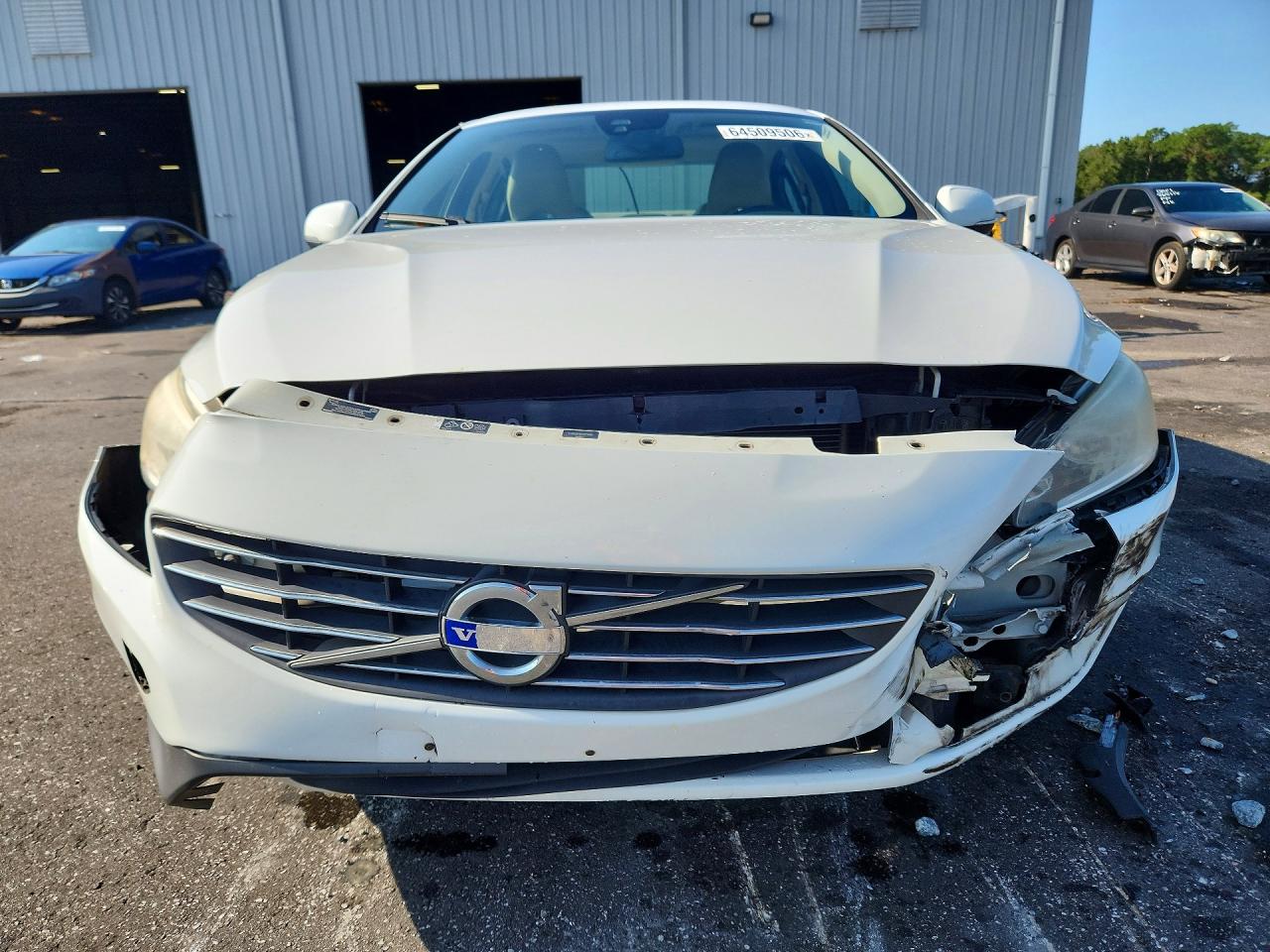 2014 Volvo S60 T5 White vin: YV1612FHXE2271380