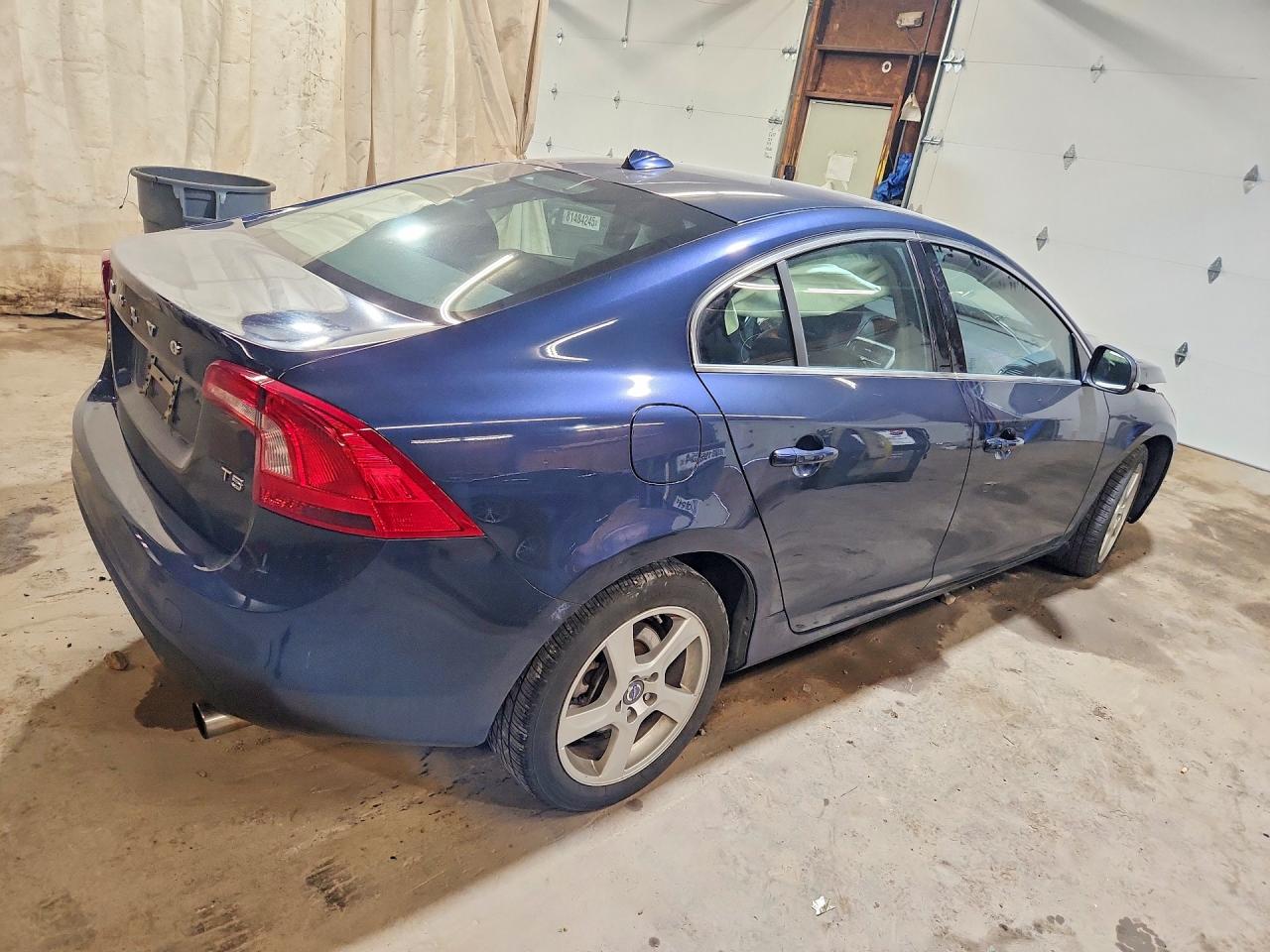 2013 Volvo S60 T5 Blue vin: YV1612FS0D1212824