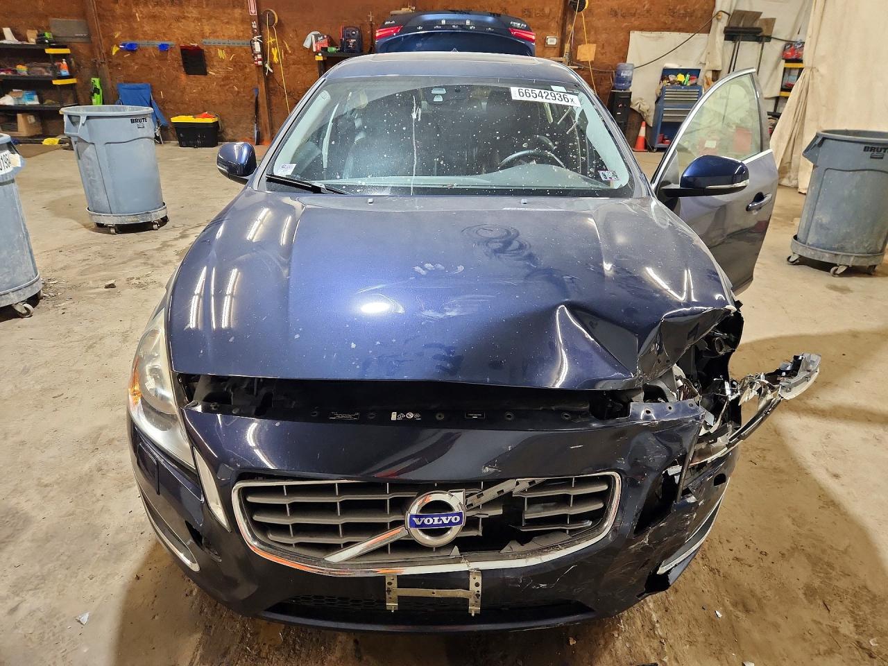 2013 Volvo S60 T5 Blue vin: YV1612FS0D1212824