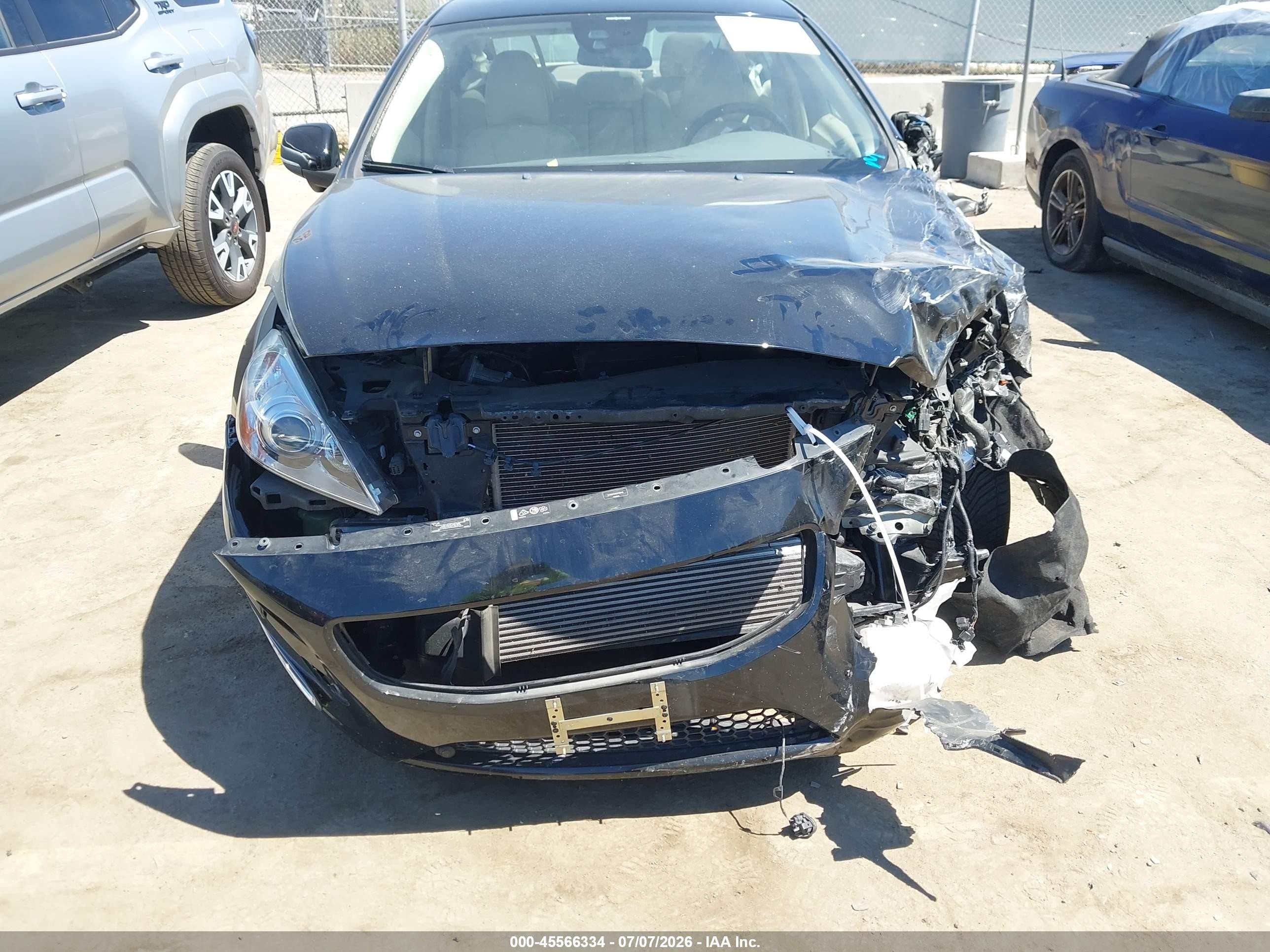 2013 Volvo S60   Black vin: YV1612FS0D2195145