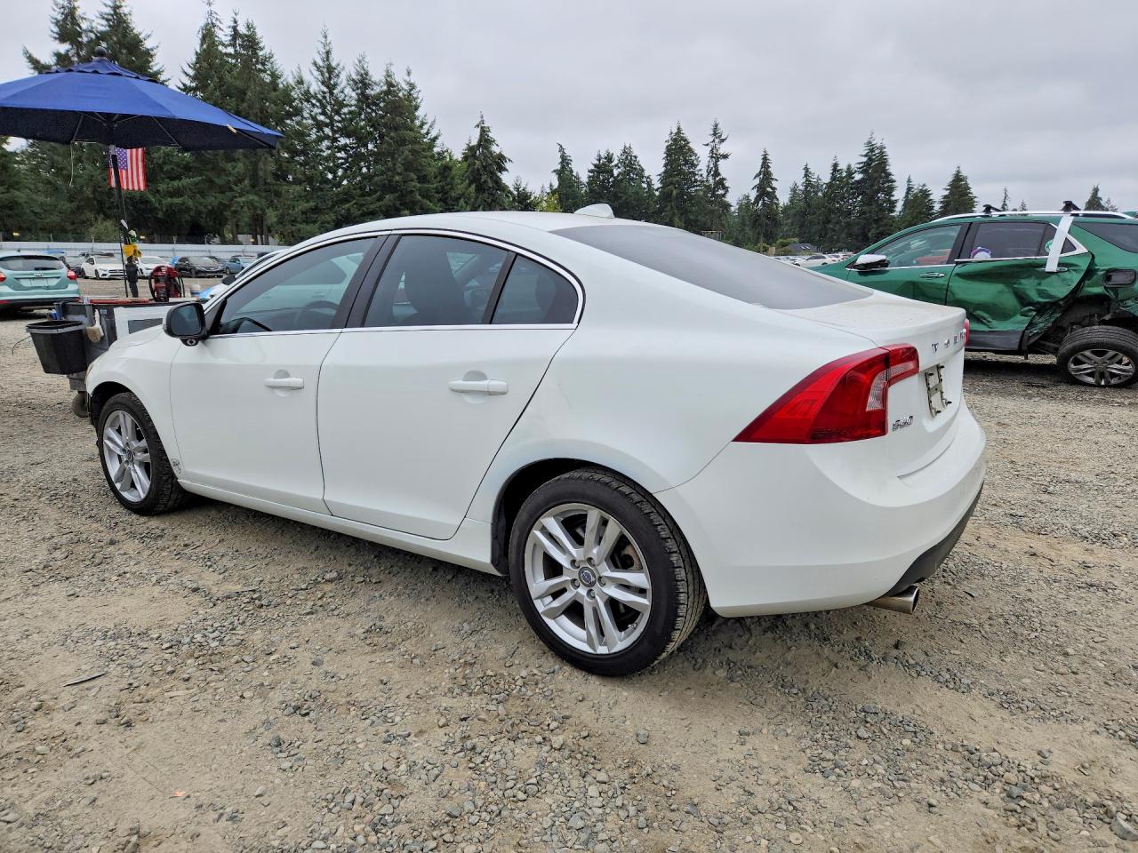 2013 Volvo S60 T5 White vin: YV1612FS0D2202367