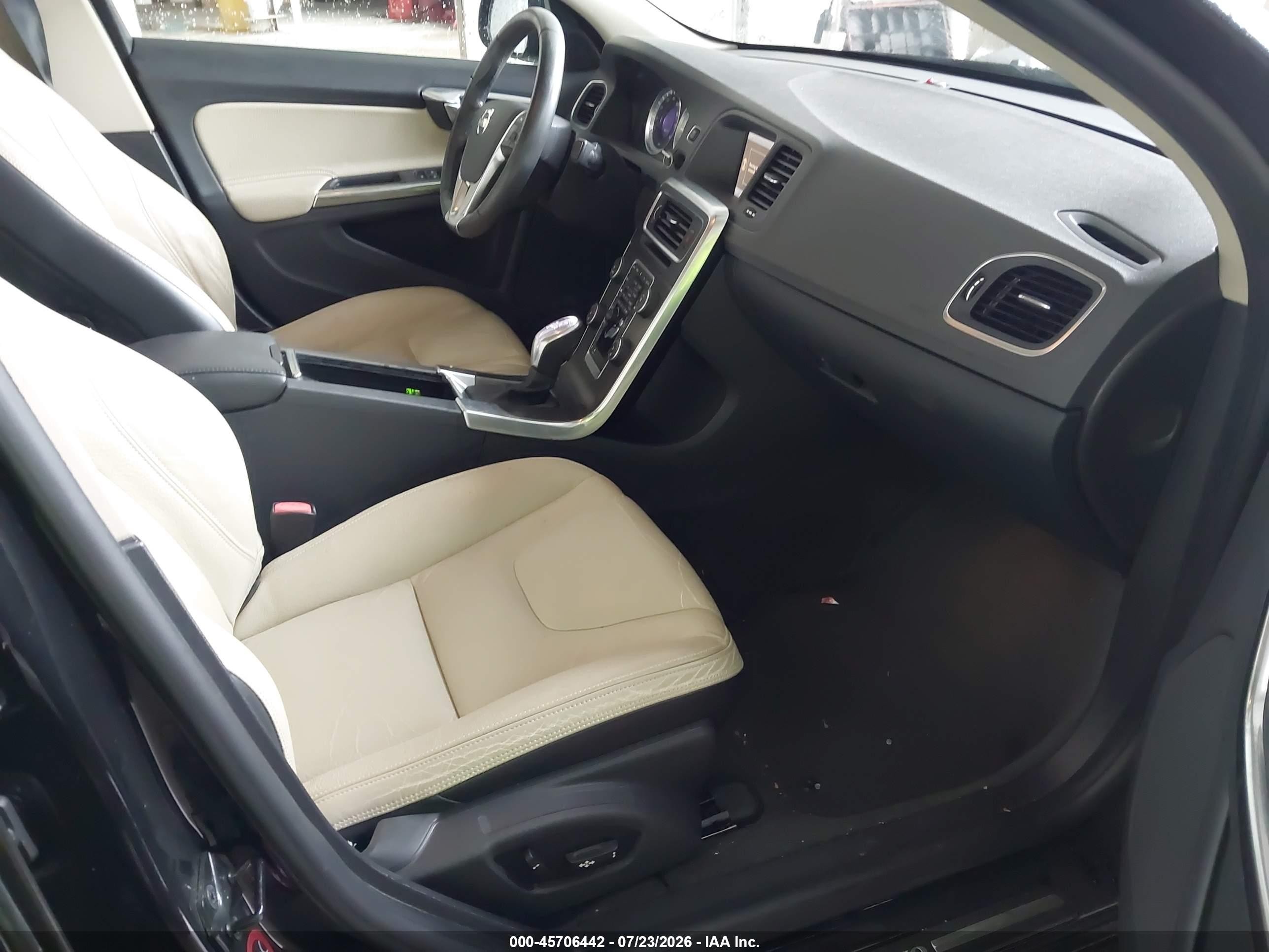 2013 Volvo S60 T5 Black vin: YV1612FS0D2217161