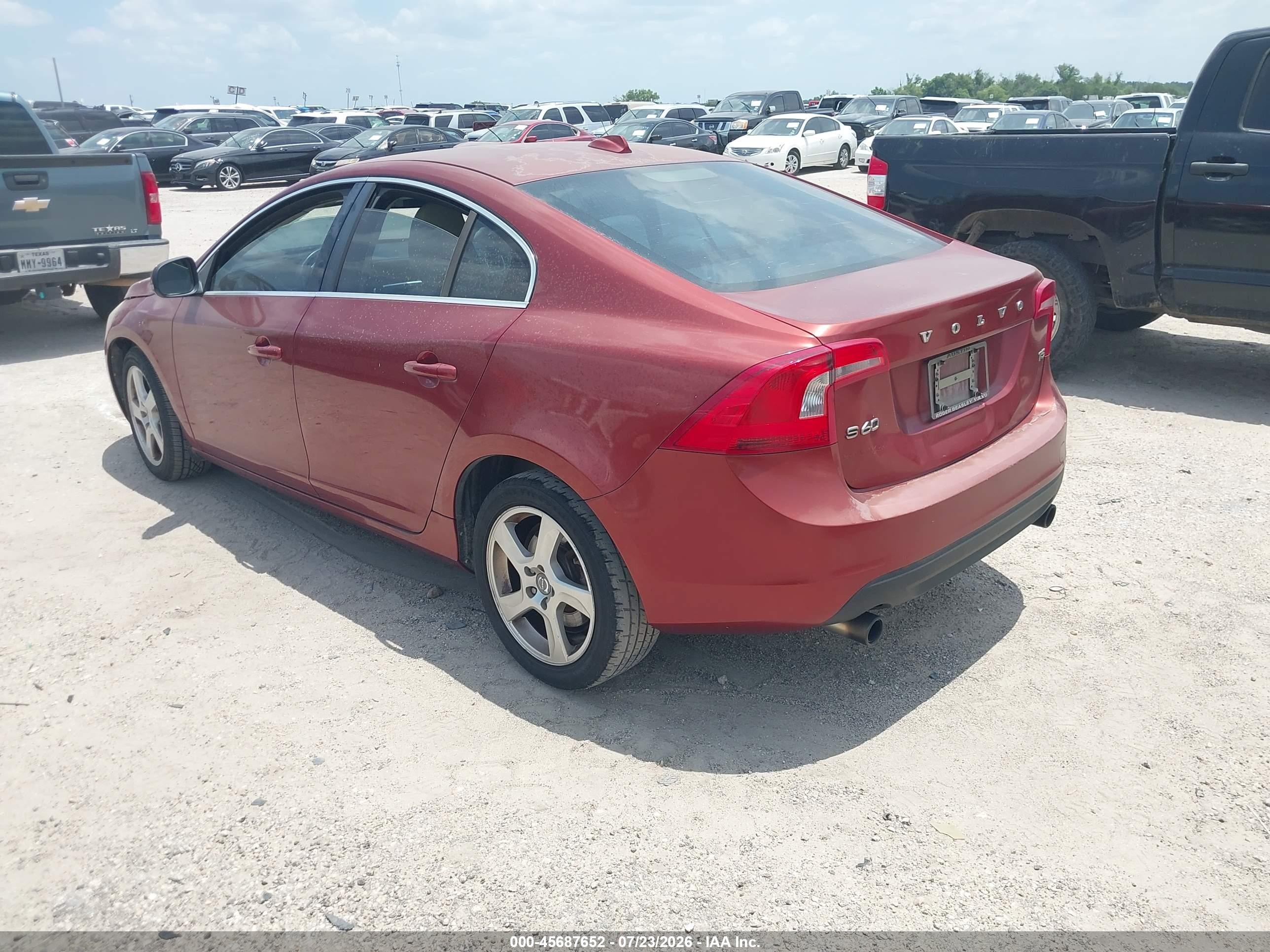 2013 Volvo S60 T5 Red vin: YV1612FS0D2234171