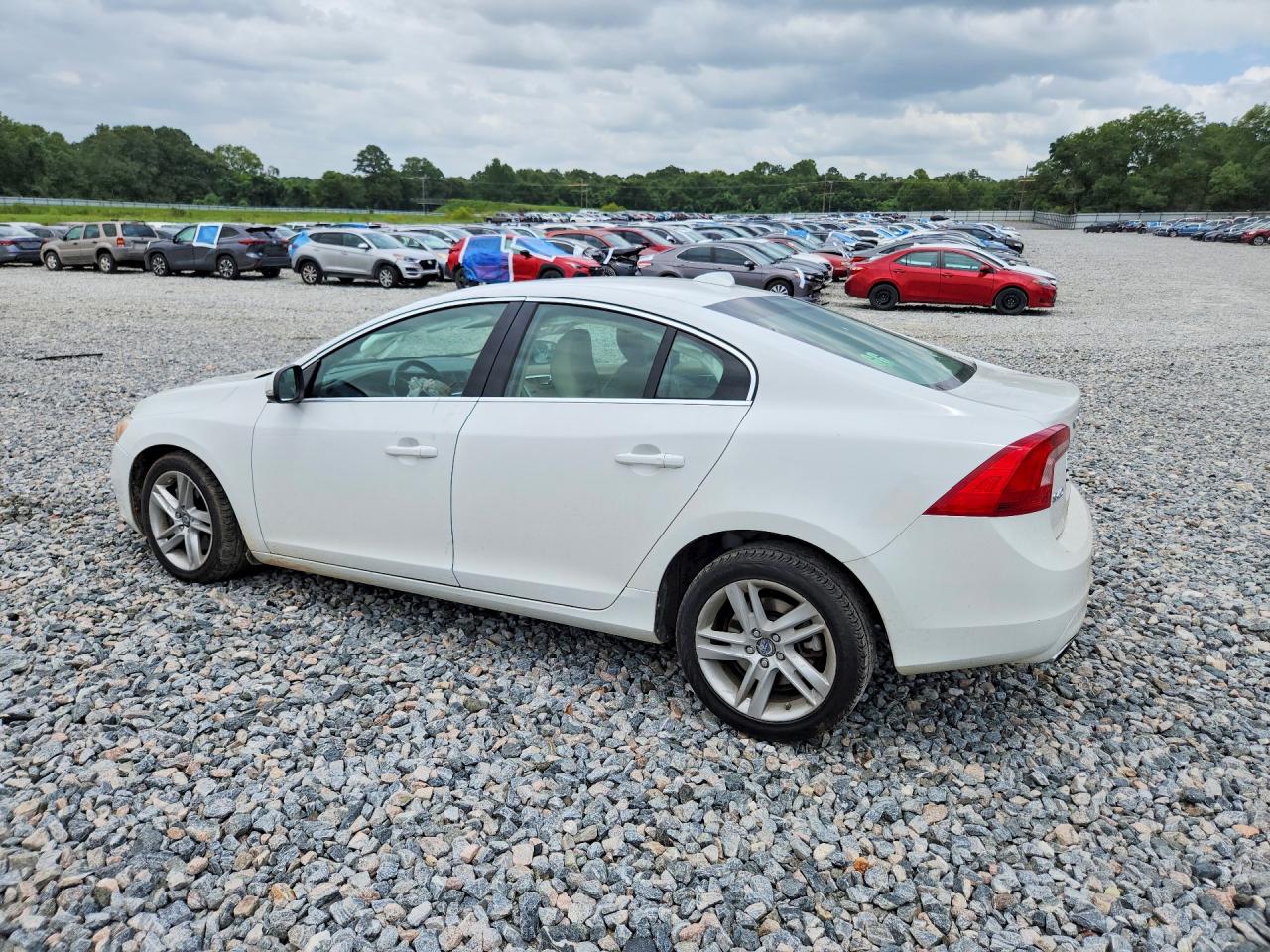 2014 Volvo S60 T5 White vin: YV1612FS0E1285905
