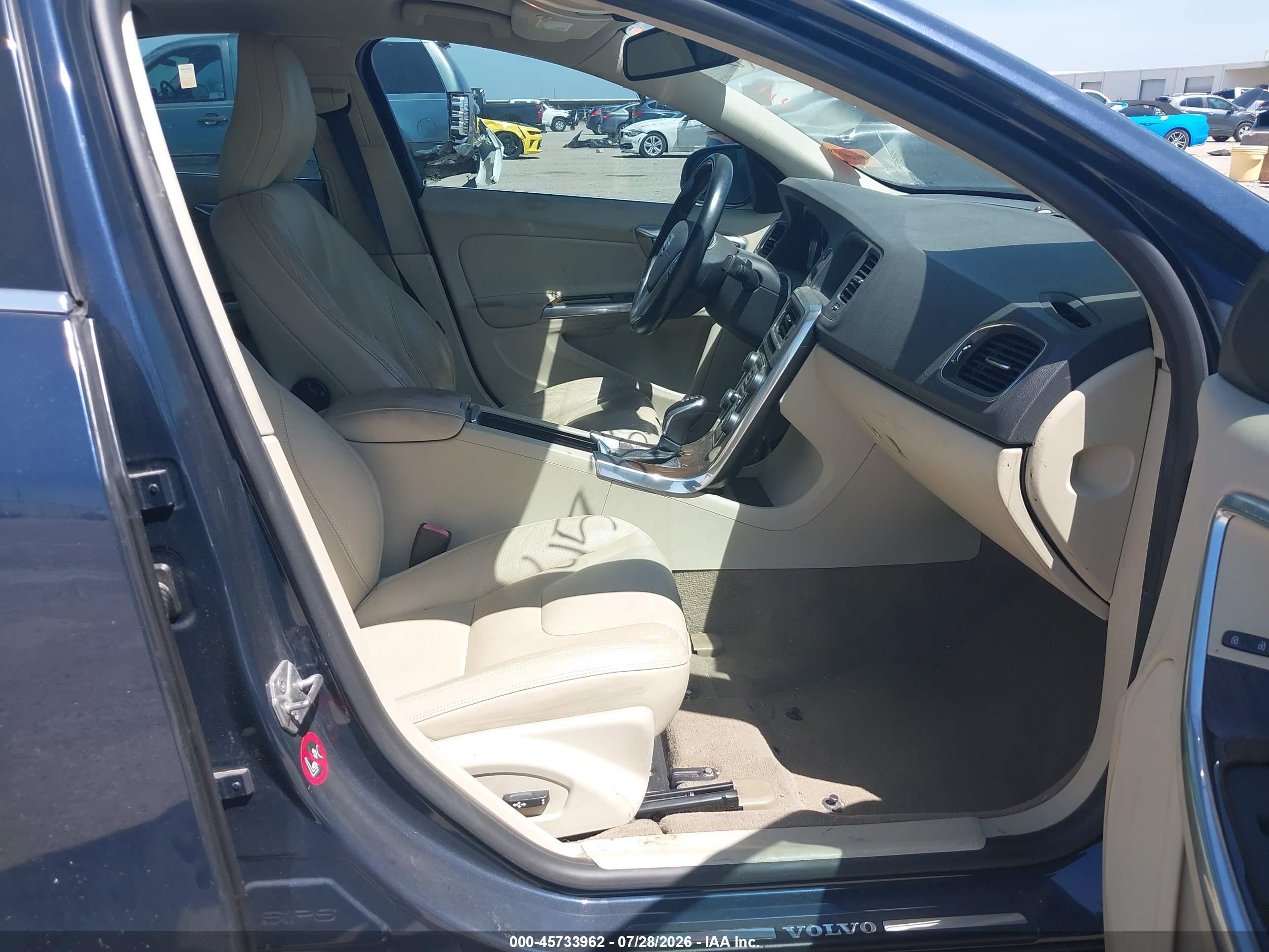 2014 Volvo S60 T5 Blue vin: YV1612FS0E1287105
