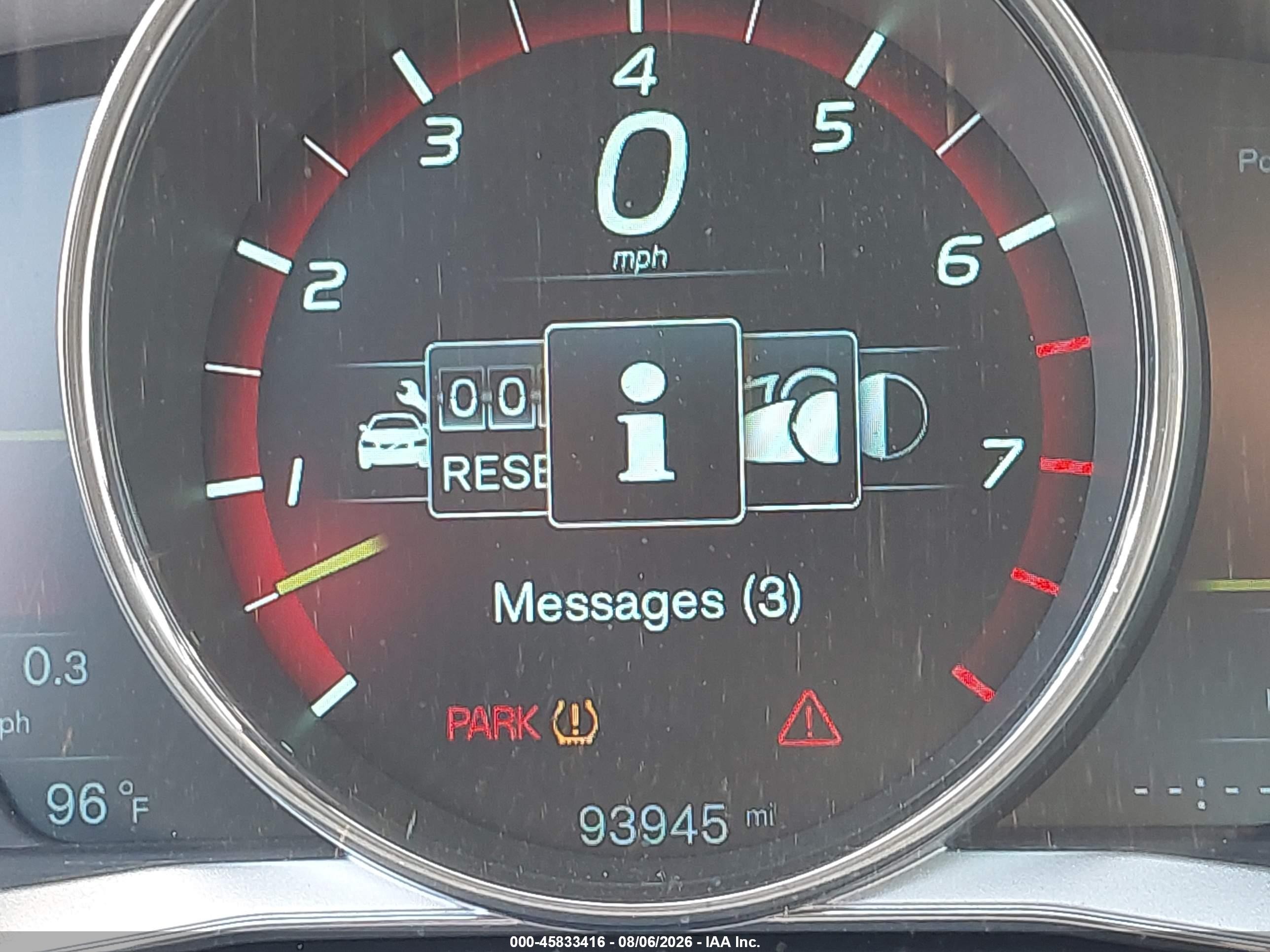 2014 Volvo S60 T5 Белый vin: YV1612FS0E2277443