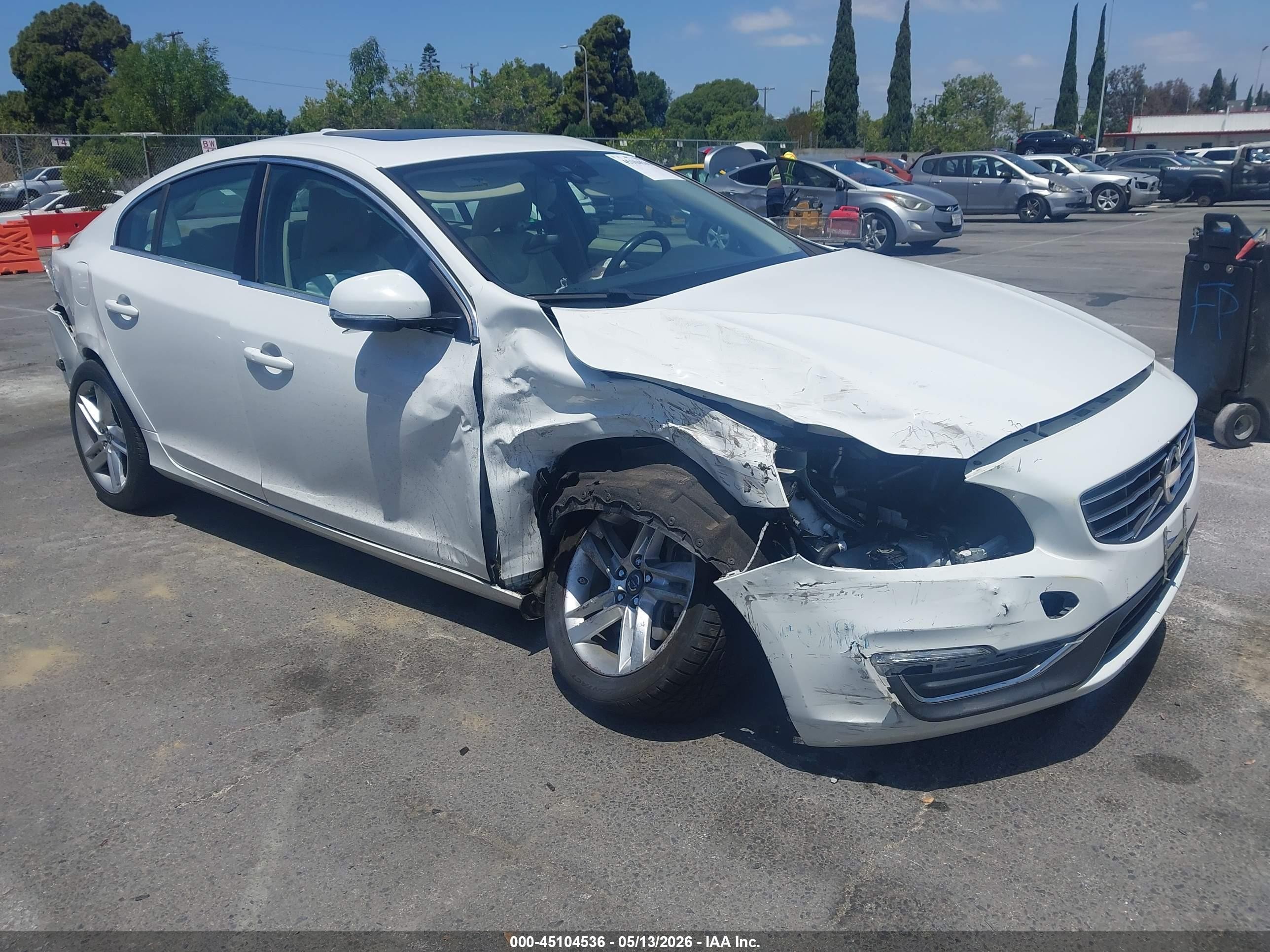 2014 Volvo S60 T5 White vin: YV1612FS0E2278110