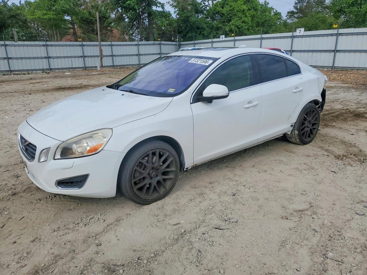 2013 Volvo S60 T5 White vin: YV1612FS1D1226585