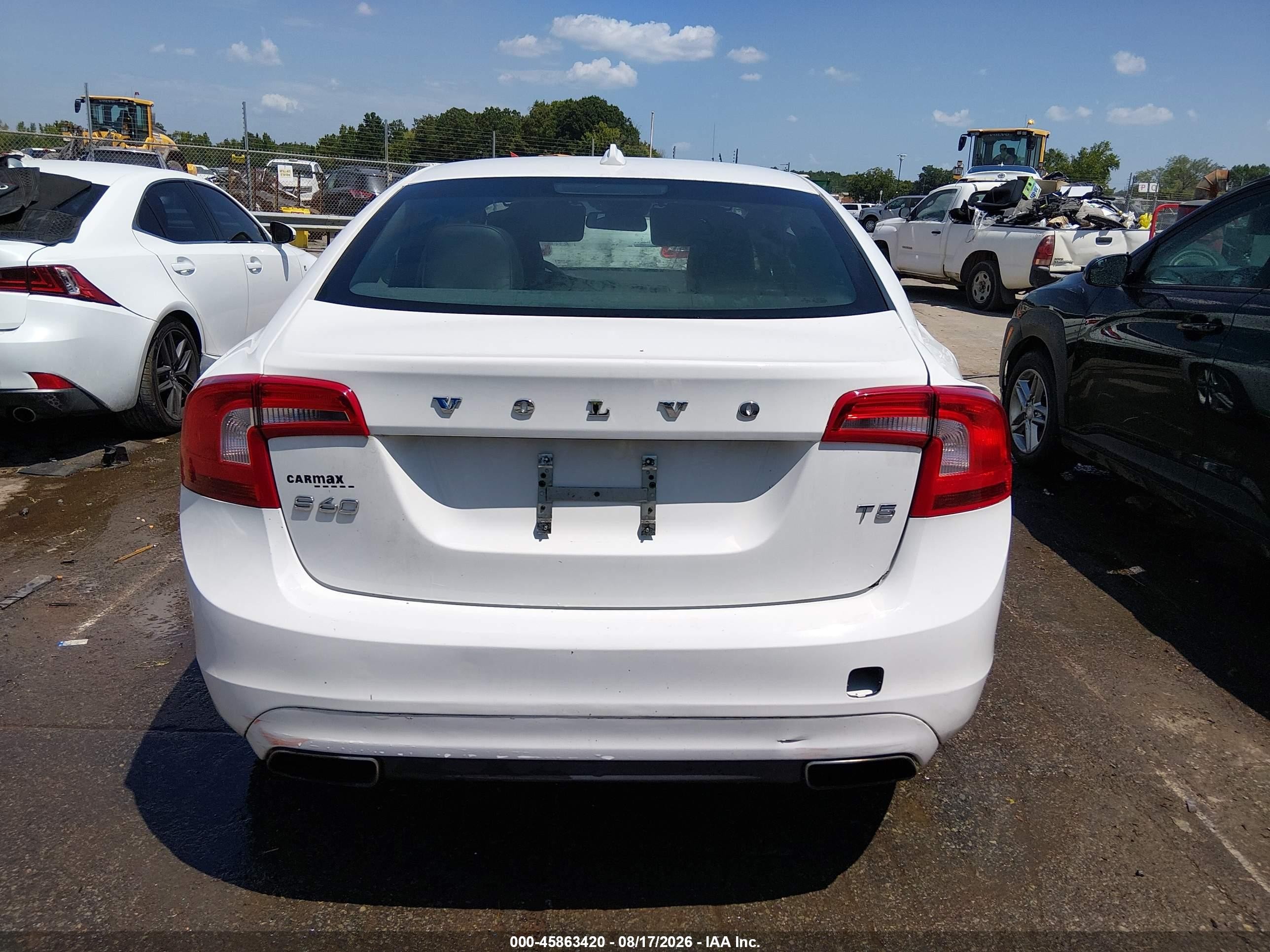 2014 Volvo S60 T5 White vin: YV1612FS1E2297118
