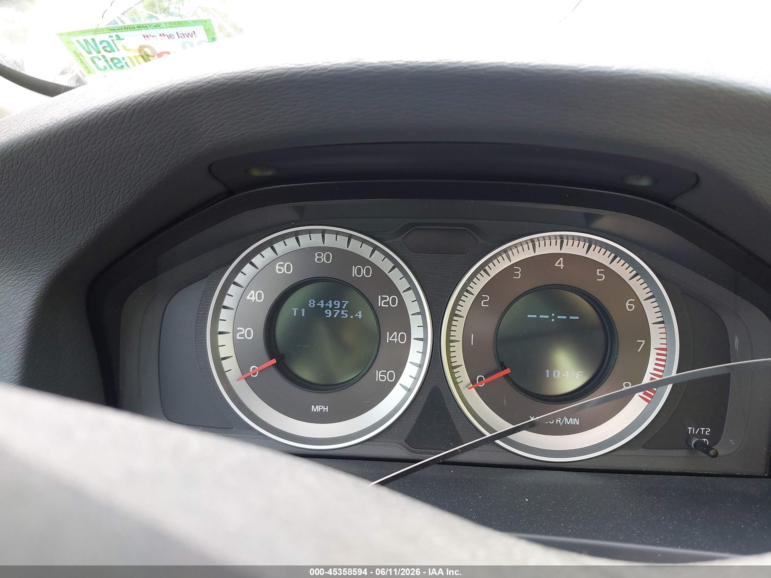 2013 Volvo S60 T5/t5 Platinum/t5 Premier/t5 Premier Plus Silver vin: YV1612FS2D2187175