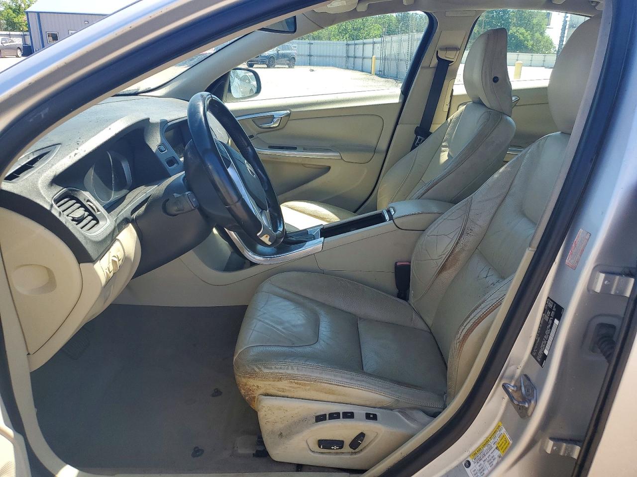 2014 Volvo S60 T5 Silver vin: YV1612FS2E1289955