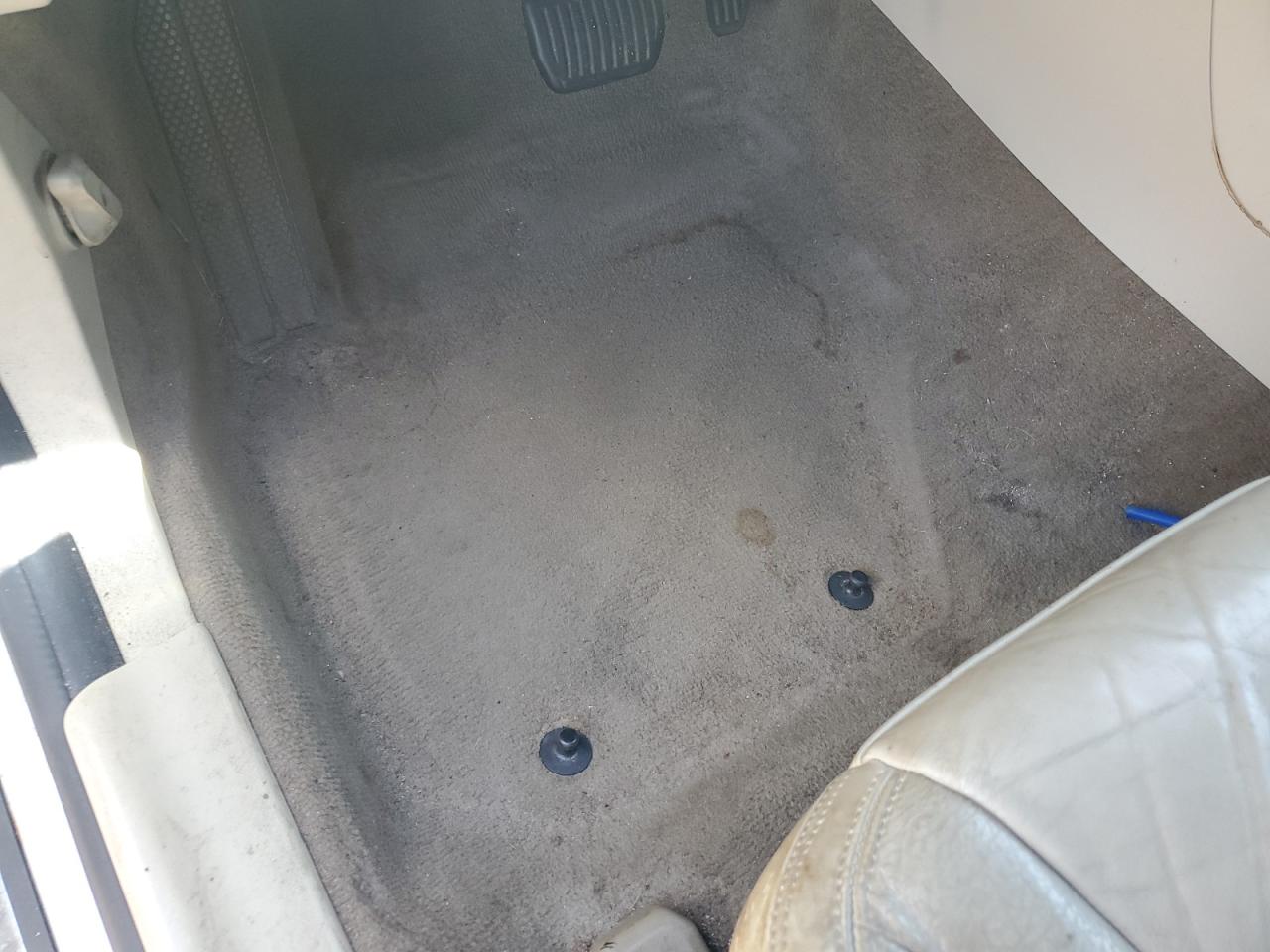 2014 Volvo S60 T5 Silver vin: YV1612FS2E1289955 Damage: Left Front Carpet, Stained, Permanent