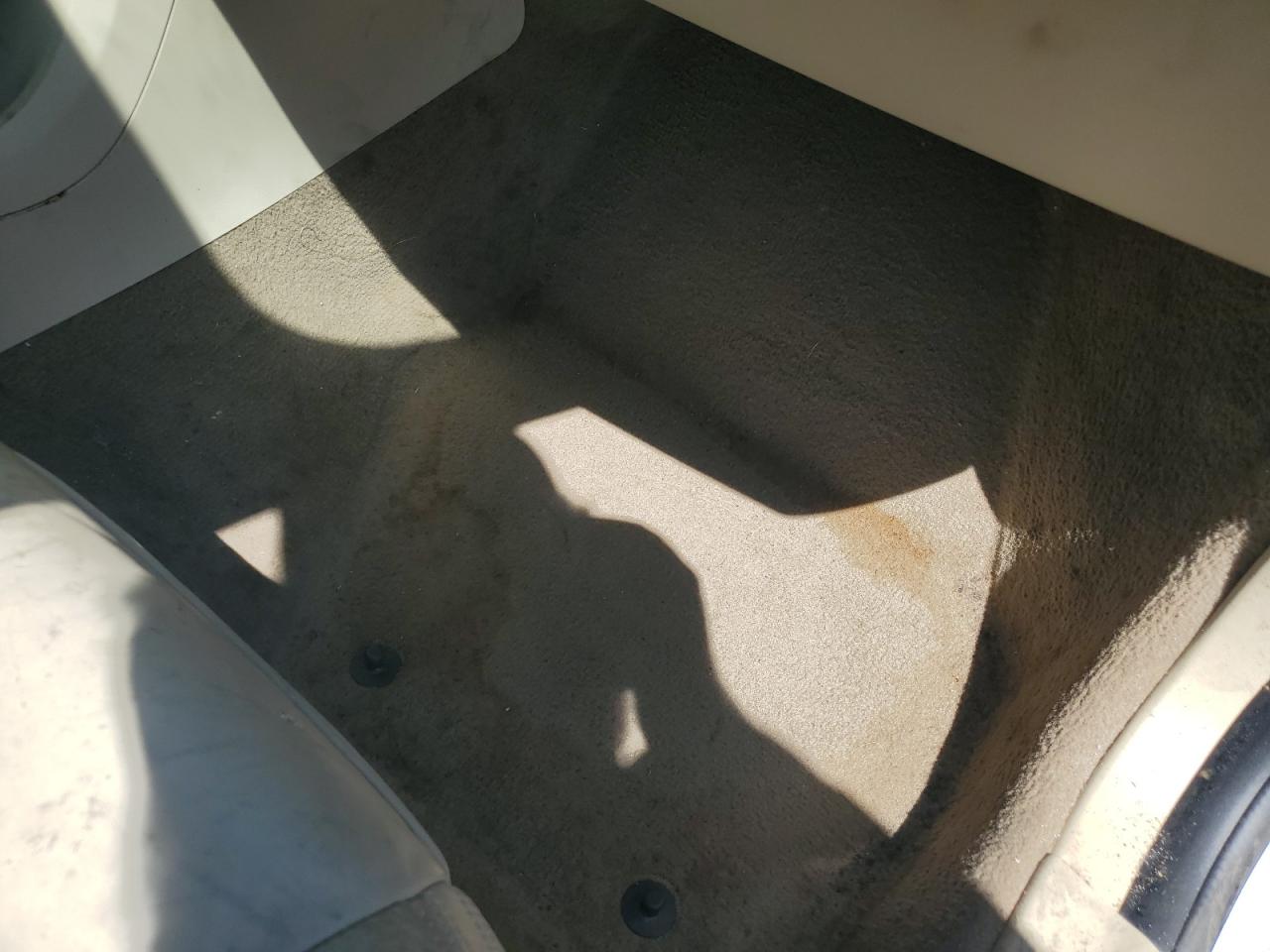 2014 Volvo S60 T5 Silver vin: YV1612FS2E1289955 Damage: Right Front Carpet, Stained, Permanent