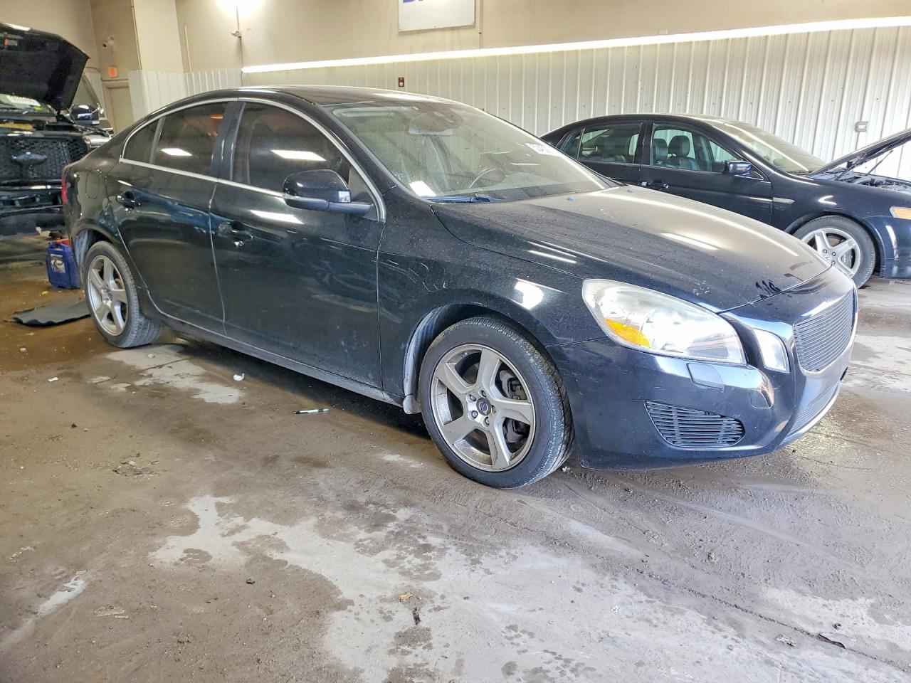2013 Volvo S60 T5 Черный vin: YV1612FS3D1212753