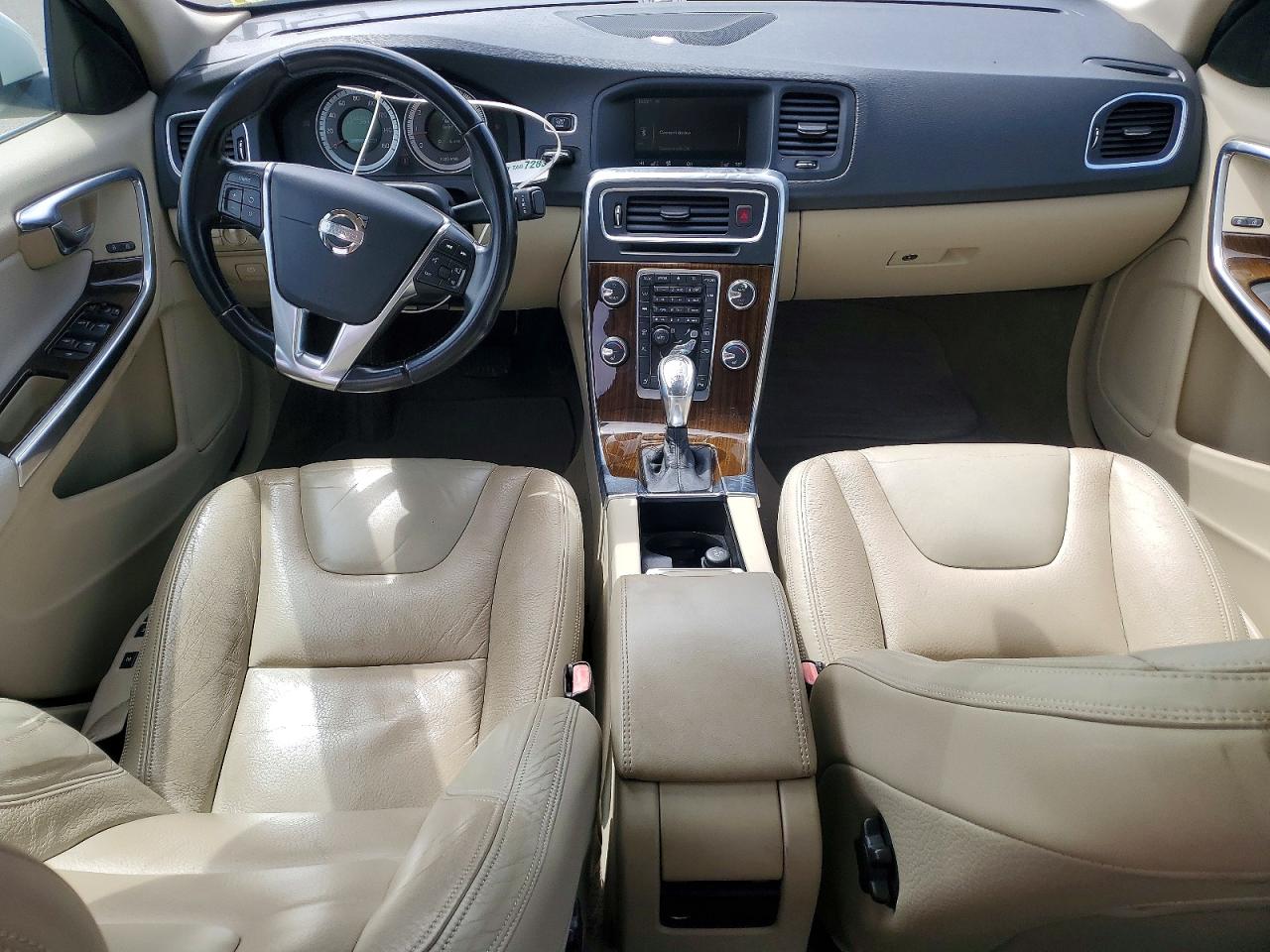 2013 Volvo S60 T5 White vin: YV1612FS3D2232110