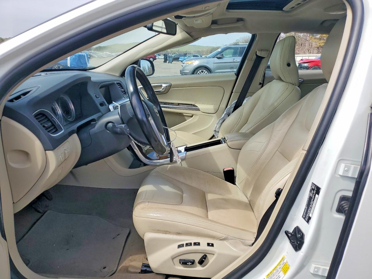 2013 Volvo S60 T5 White vin: YV1612FS3D2232110
