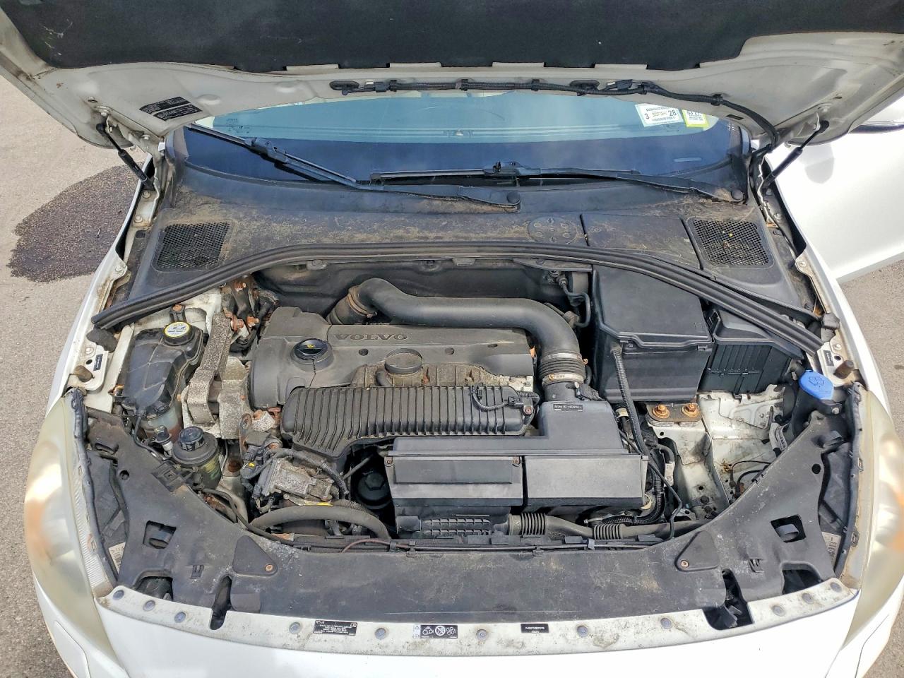 2013 Volvo S60 T5 White vin: YV1612FS3D2232110