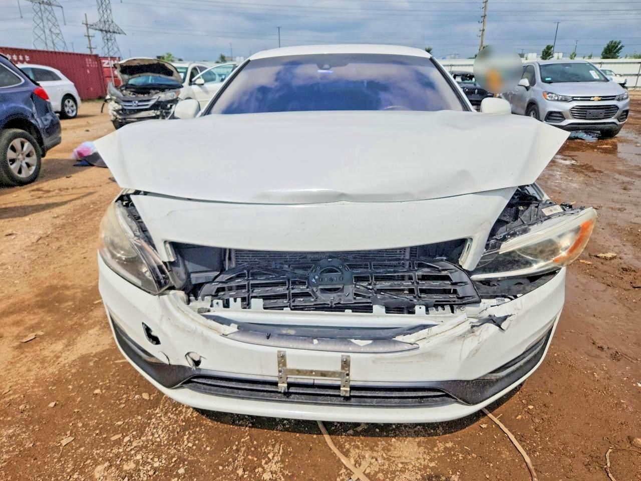 2014 Volvo S60 T5 White vin: YV1612FS3E1296302