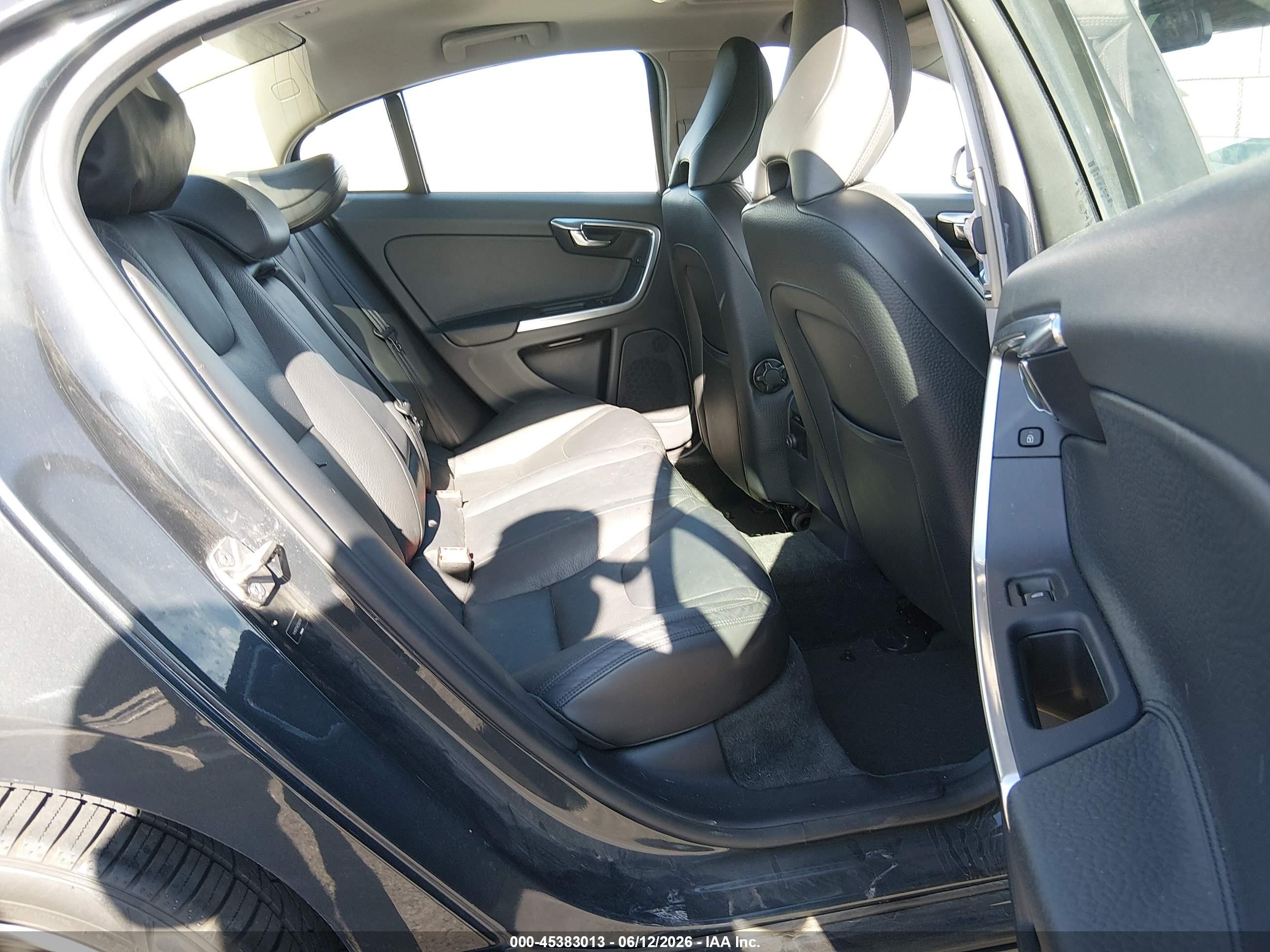 2014 Volvo S60 T5 Black vin: YV1612FS4E1292761