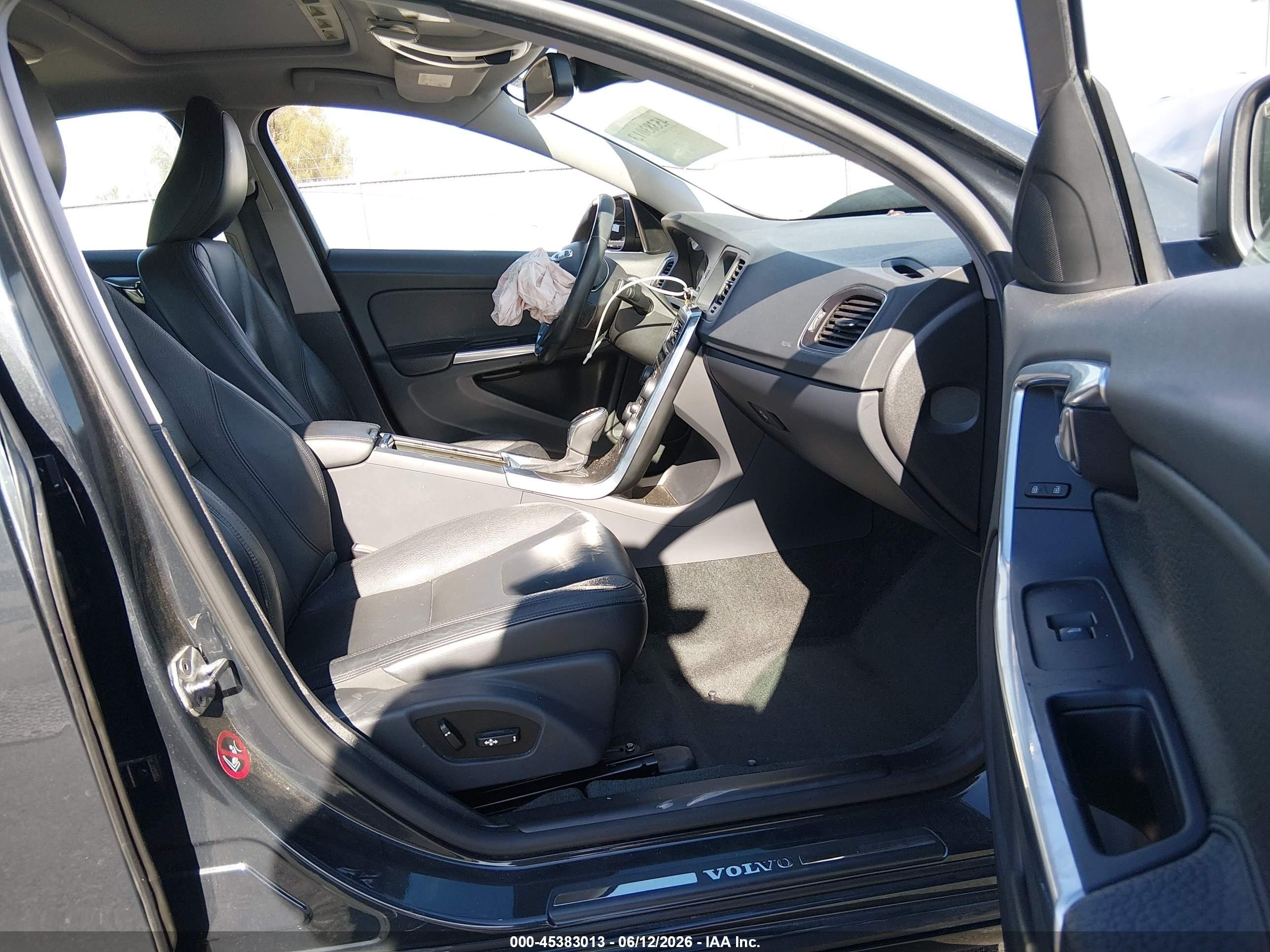 2014 Volvo S60 T5 Black vin: YV1612FS4E1292761