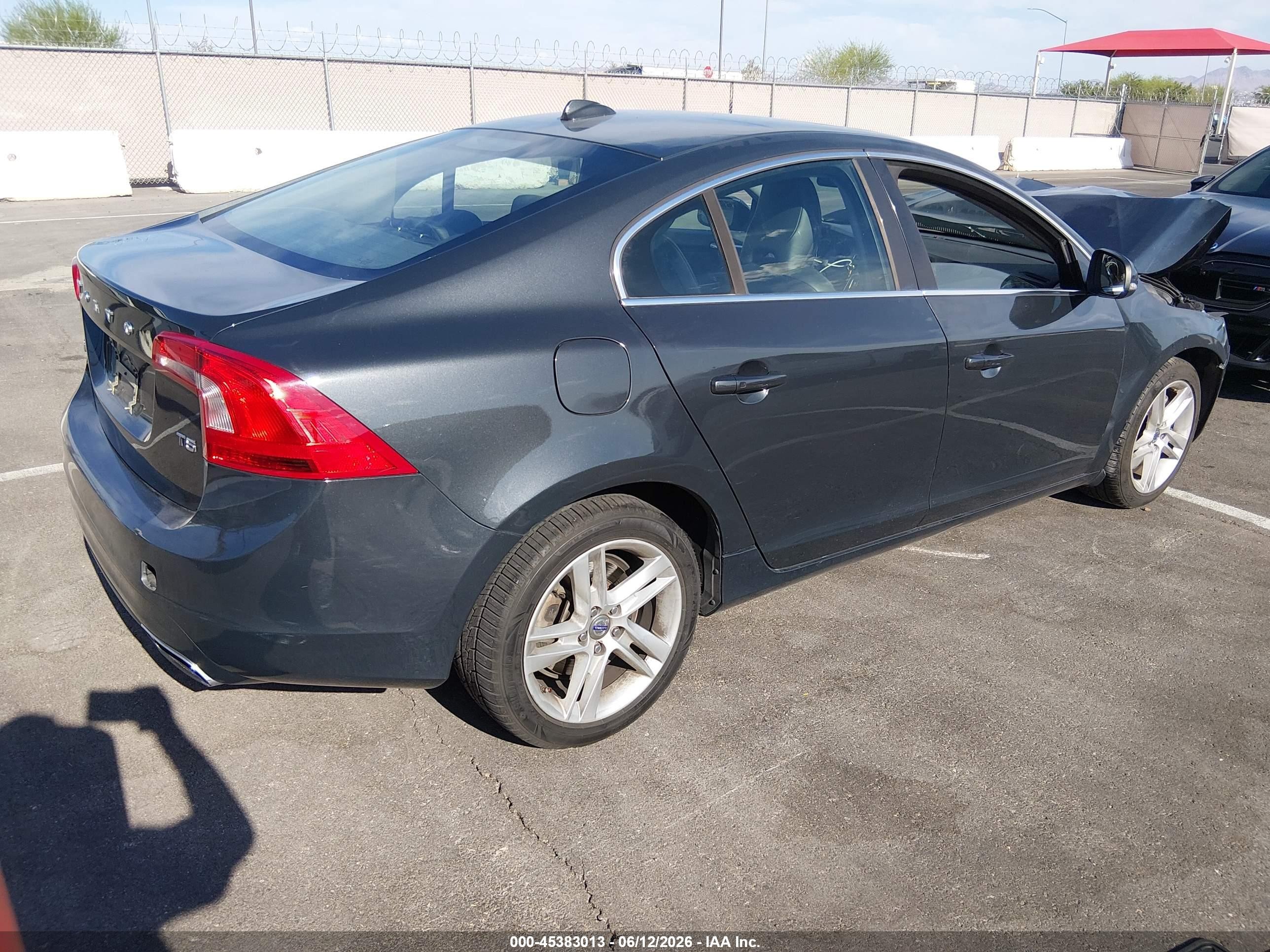 2014 Volvo S60 T5 Black vin: YV1612FS4E1292761
