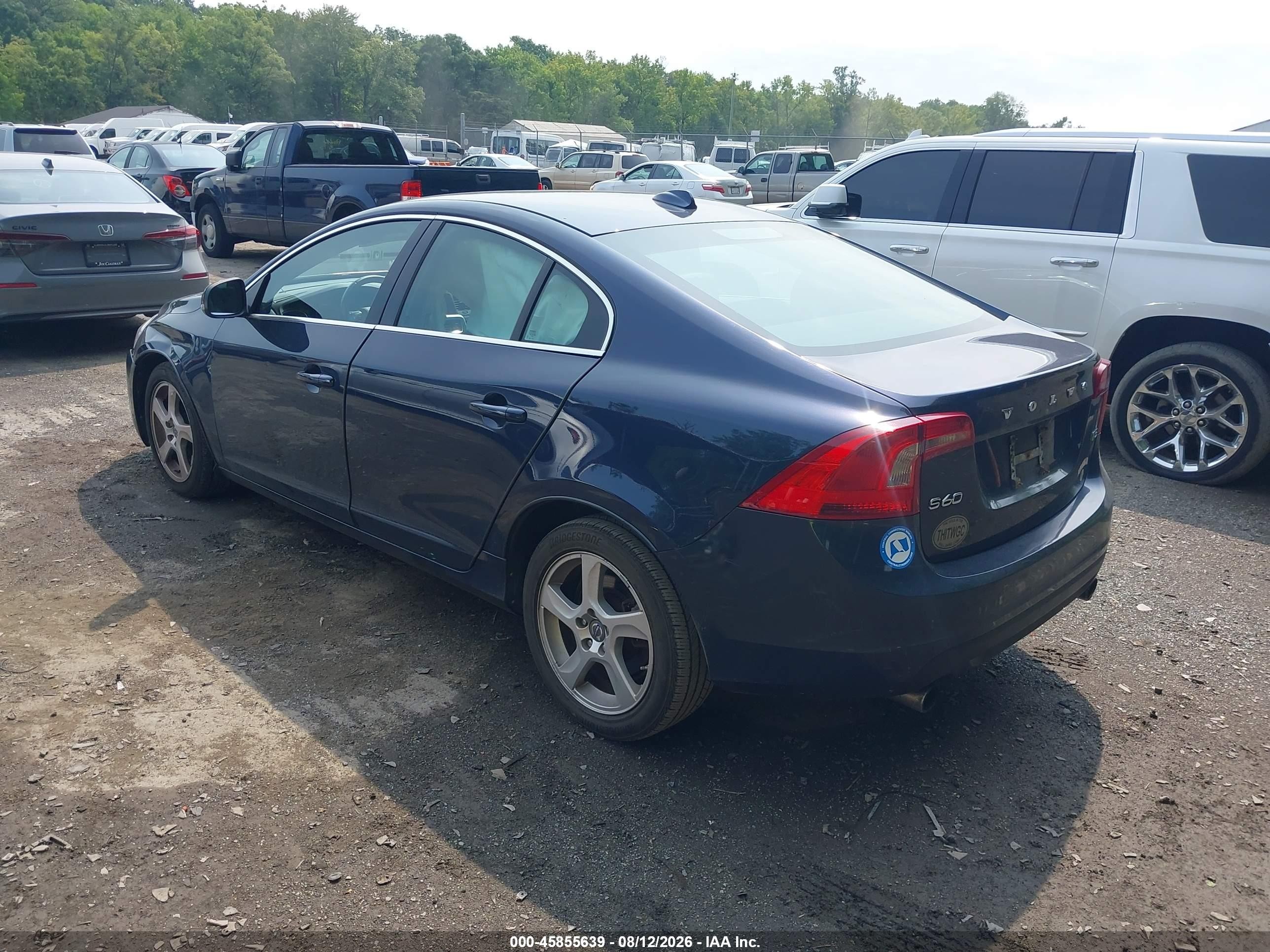2013 Volvo S60 T5/t5 Platinum/t5 Premier/t5 Premier Plus Blue vin: YV1612FS5D2170192