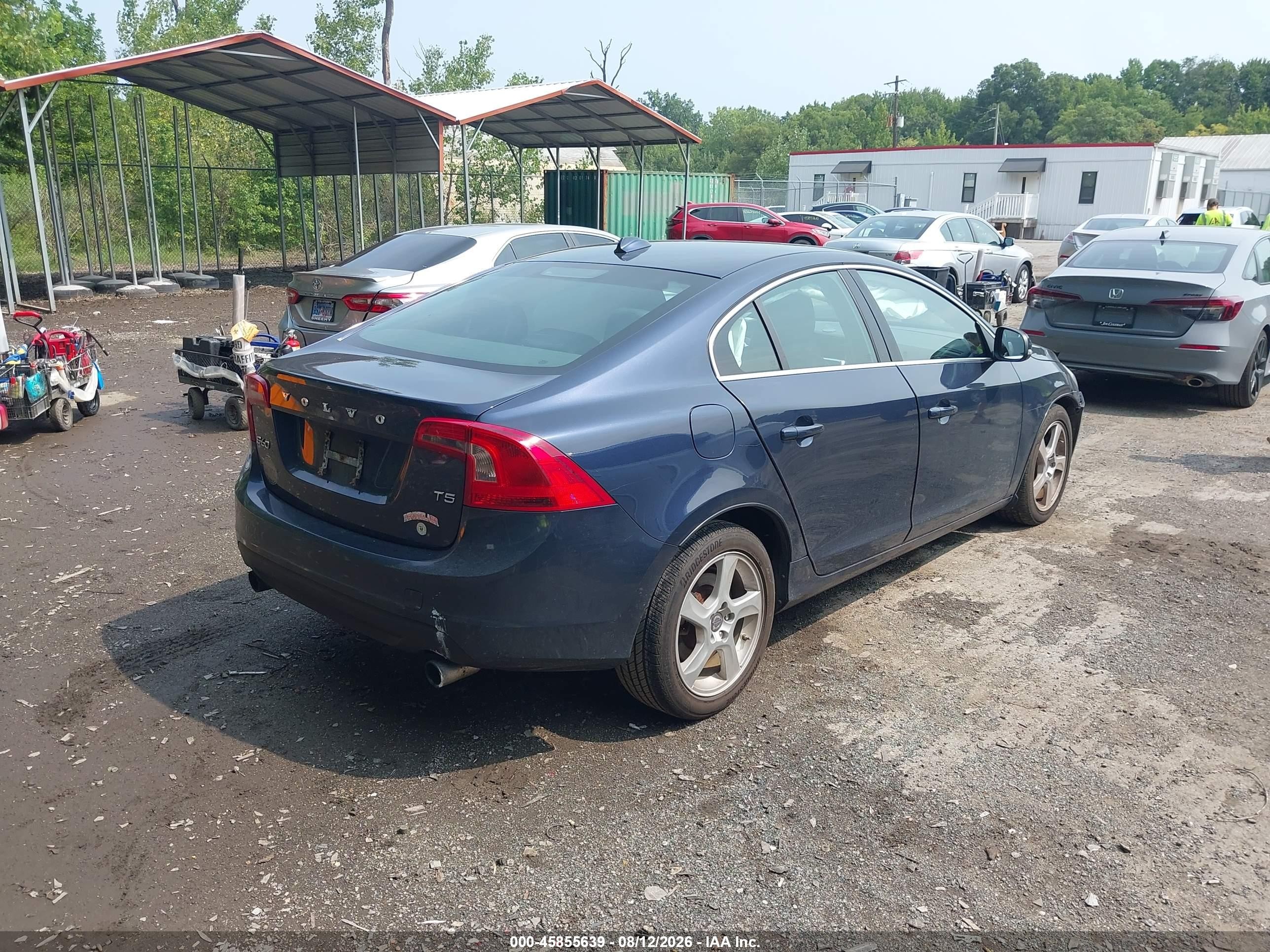 2013 Volvo S60 T5/t5 Platinum/t5 Premier/t5 Premier Plus Blue vin: YV1612FS5D2170192
