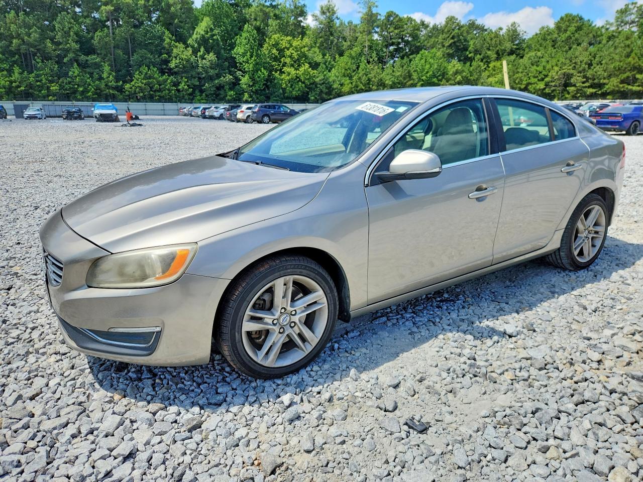 2014 Volvo S60 Beige vin: YV1612FS5E1298312