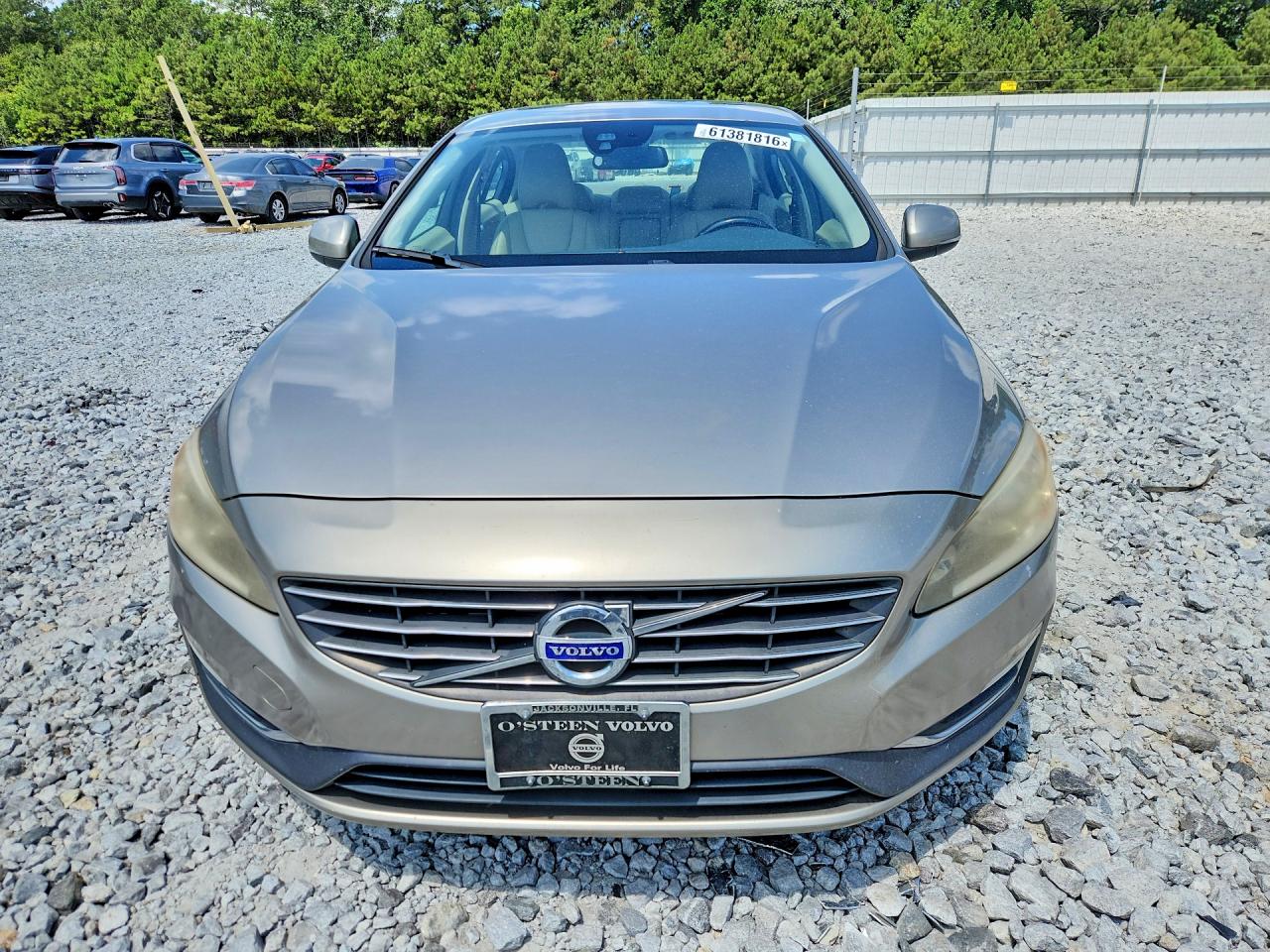 2014 Volvo S60 Beige vin: YV1612FS5E1298312