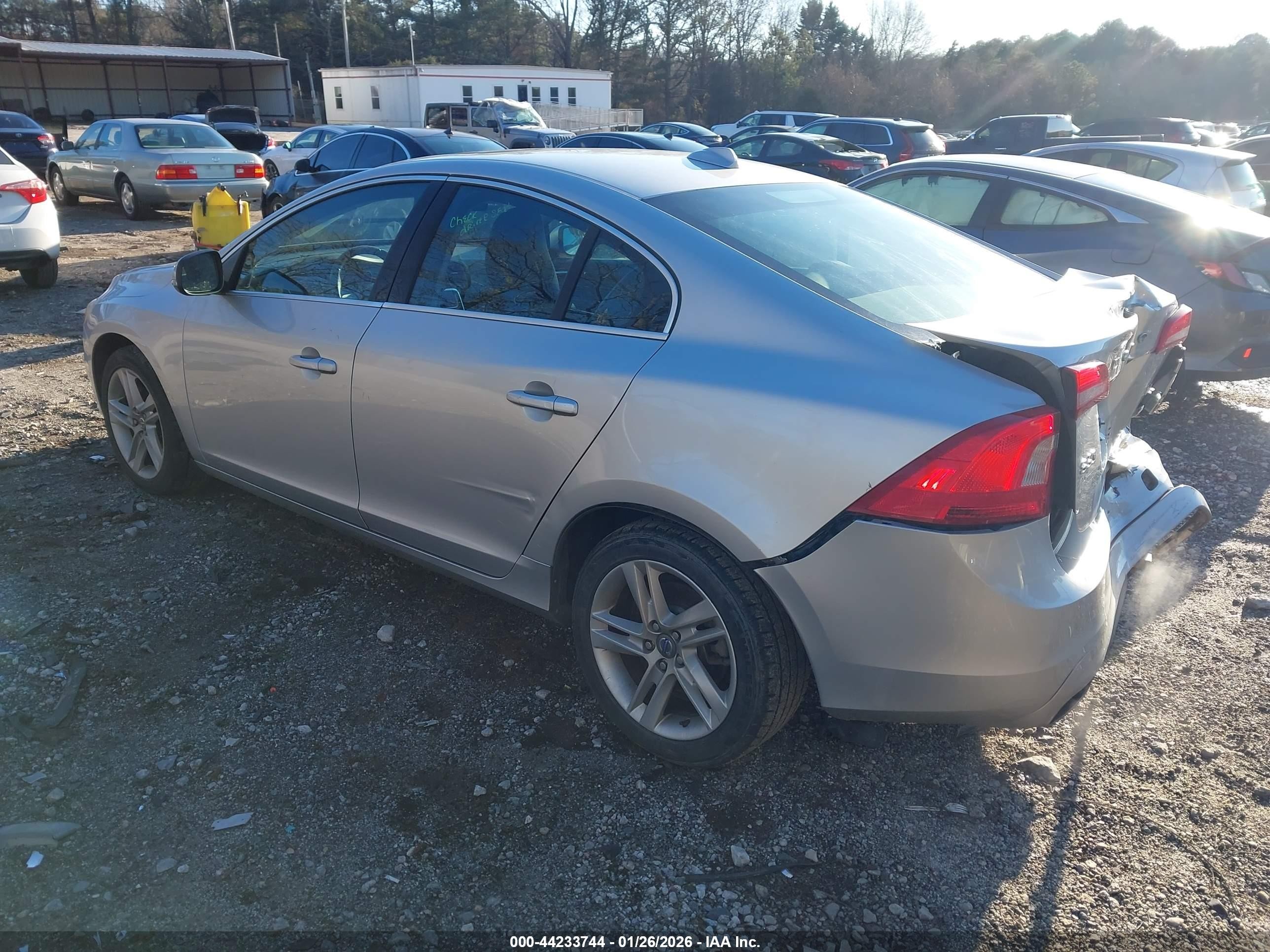 2014 Volvo S60 T5 Silver vin: YV1612FS5E2271735