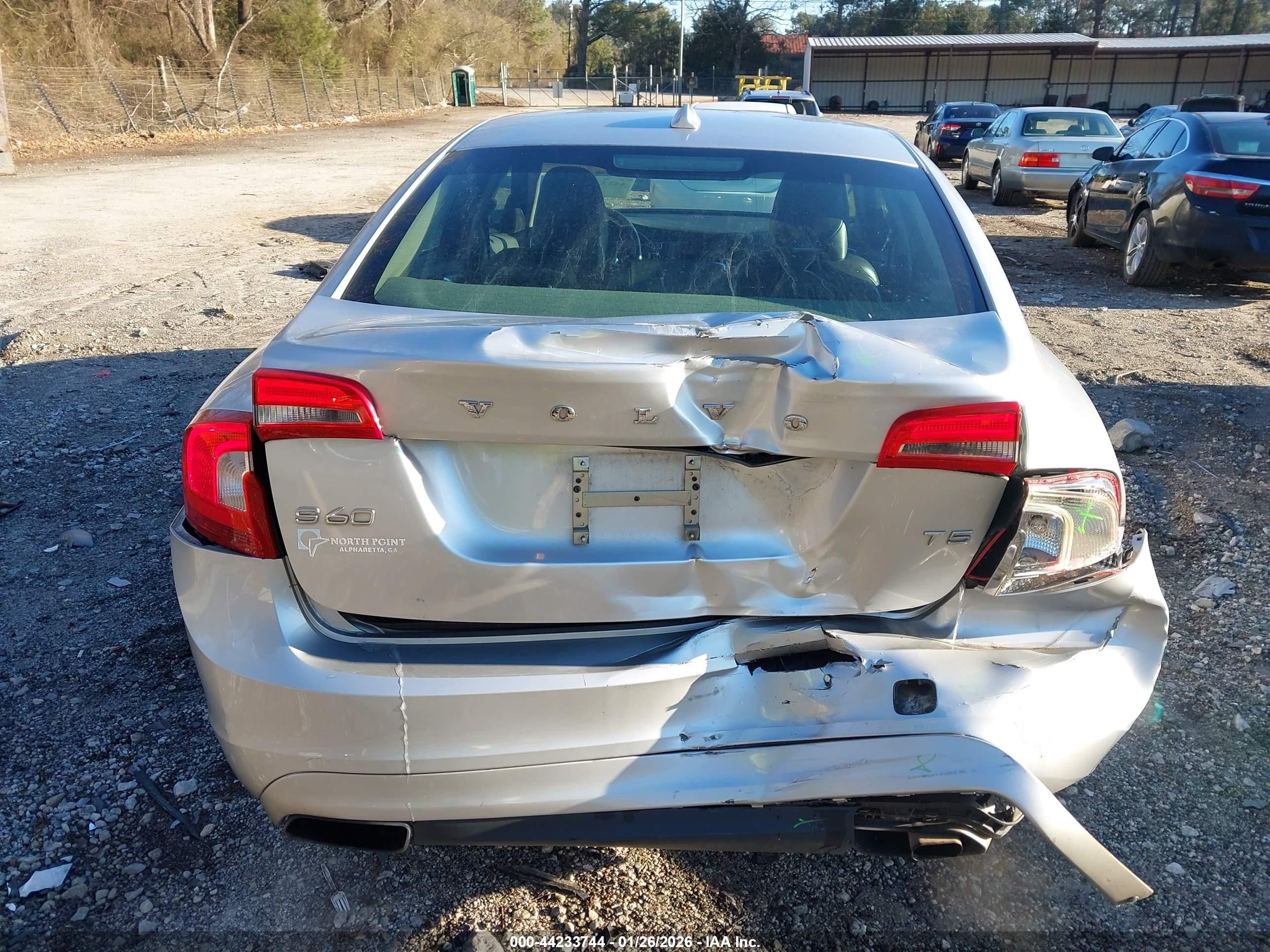 2014 Volvo S60 T5 Silver vin: YV1612FS5E2271735