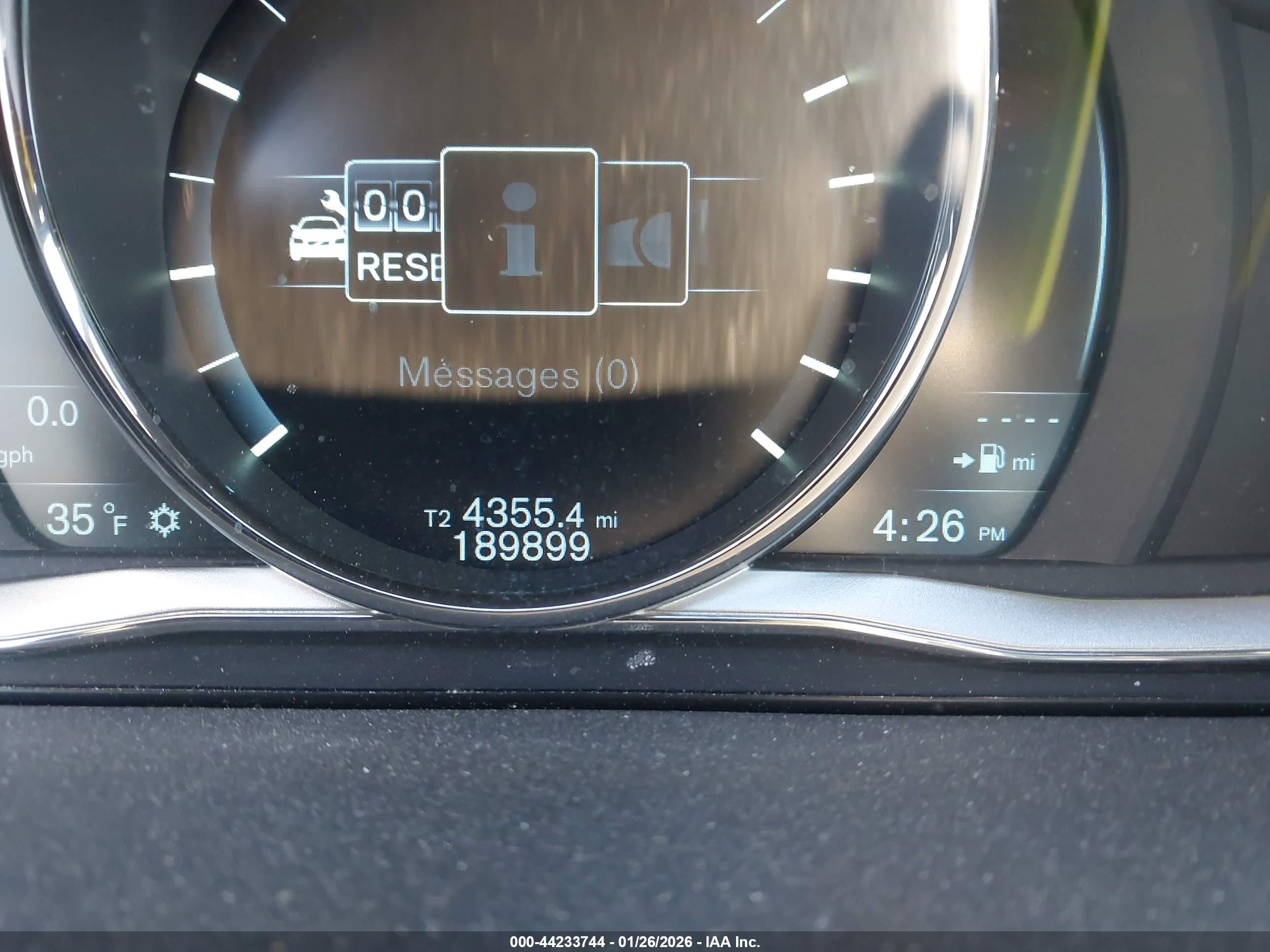 2014 Volvo S60 T5 Silver vin: YV1612FS5E2271735
