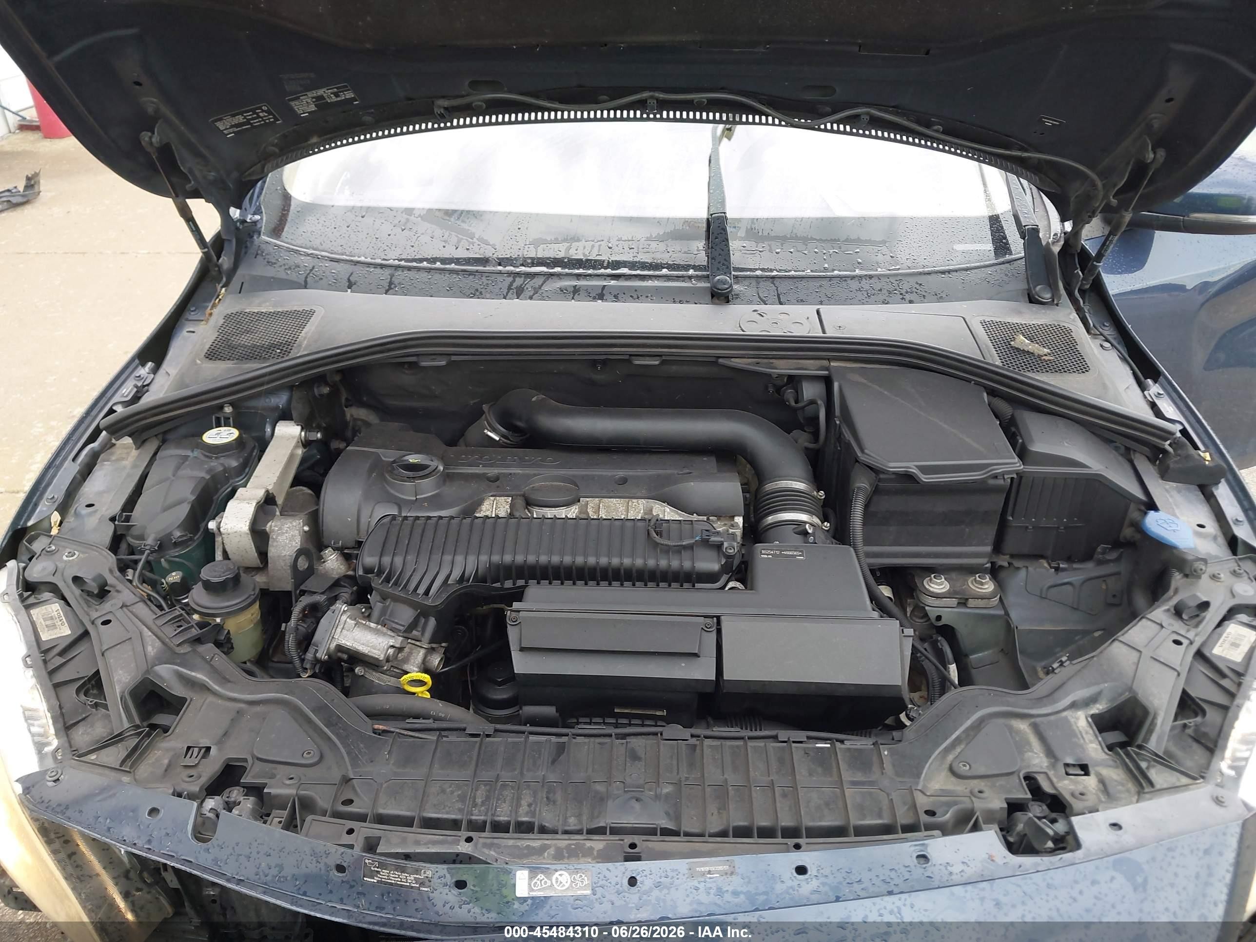 2014 Volvo S60 T5 Синий vin: YV1612FS5E2285151