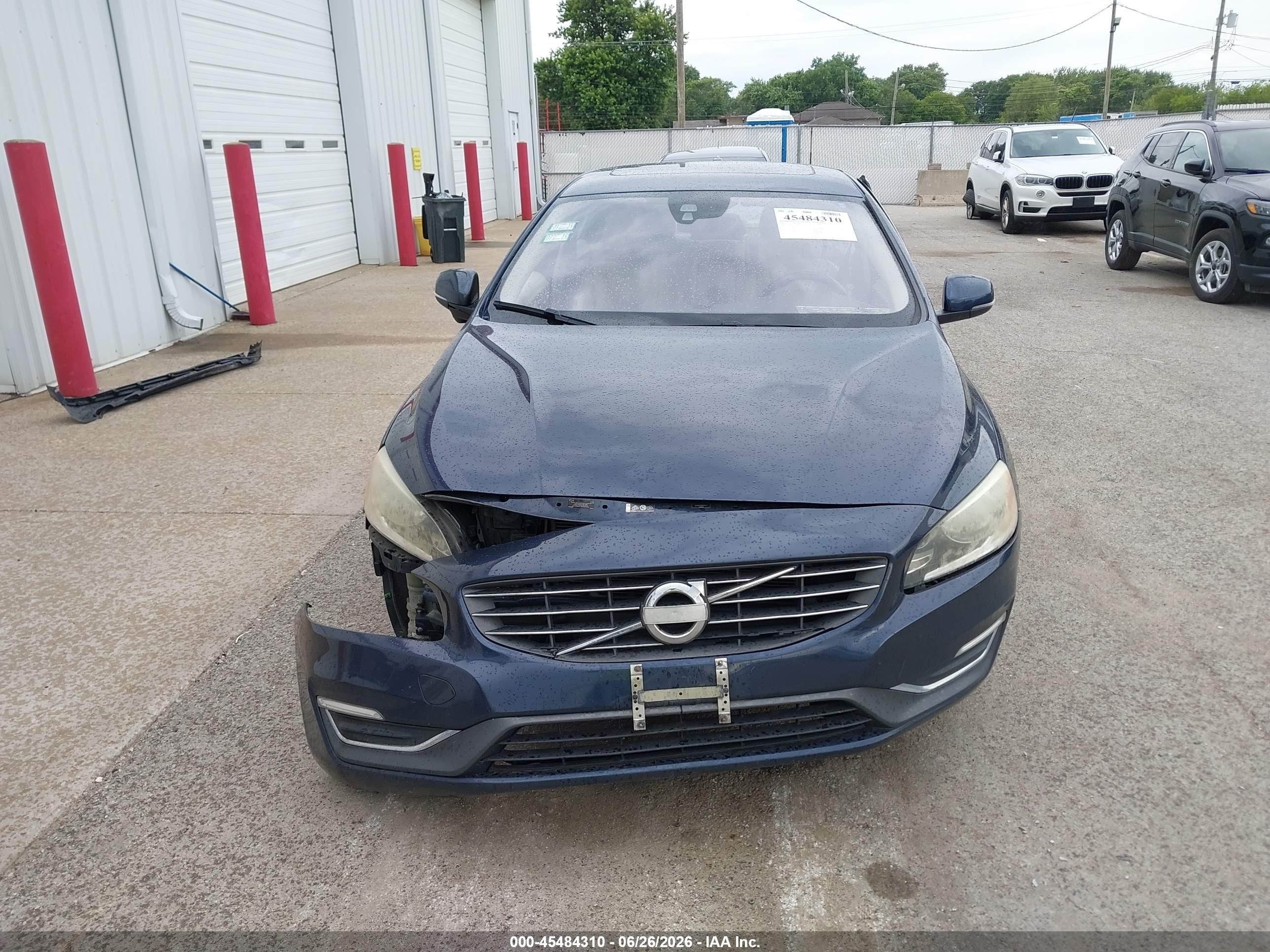 2014 Volvo S60 T5 Синий vin: YV1612FS5E2285151
