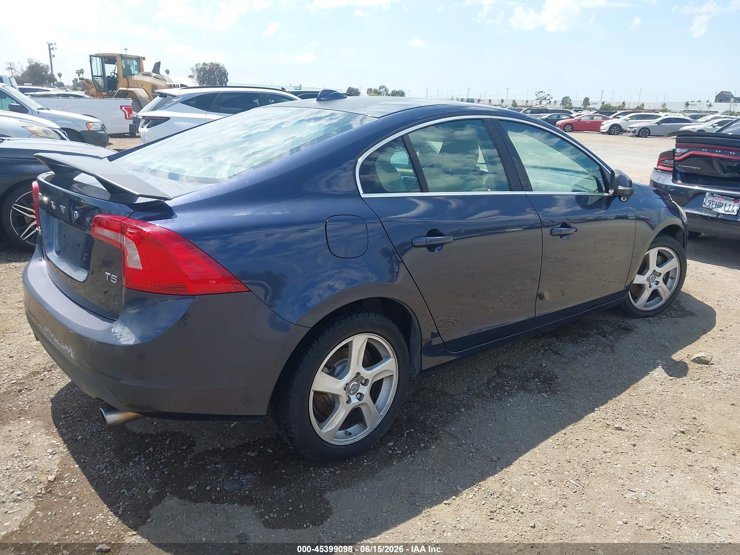 2013 Volvo S60 T5 Blue vin: YV1612FS6D1219521