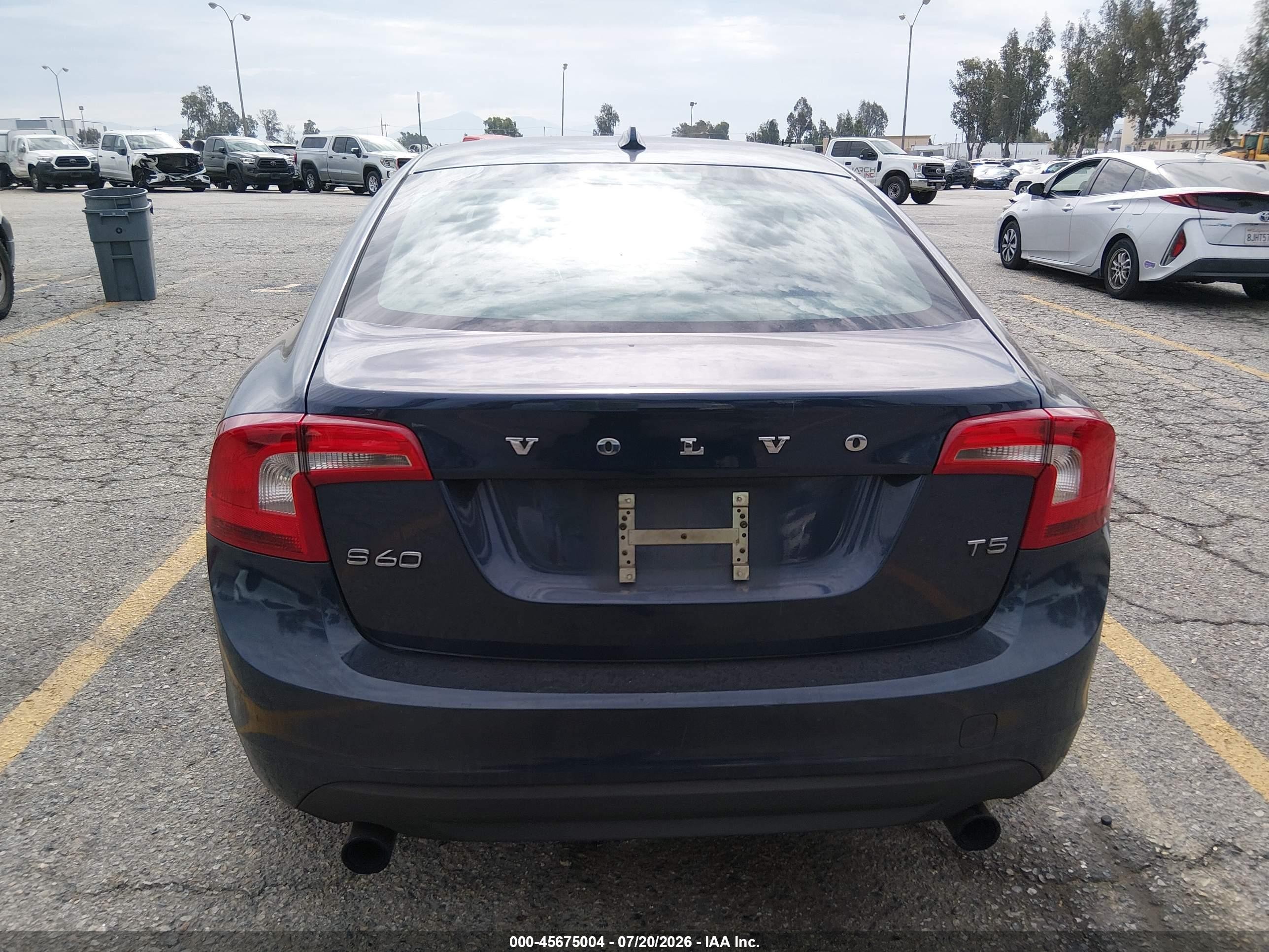 2013 Volvo S60 T5 Blue vin: YV1612FS6D2170492