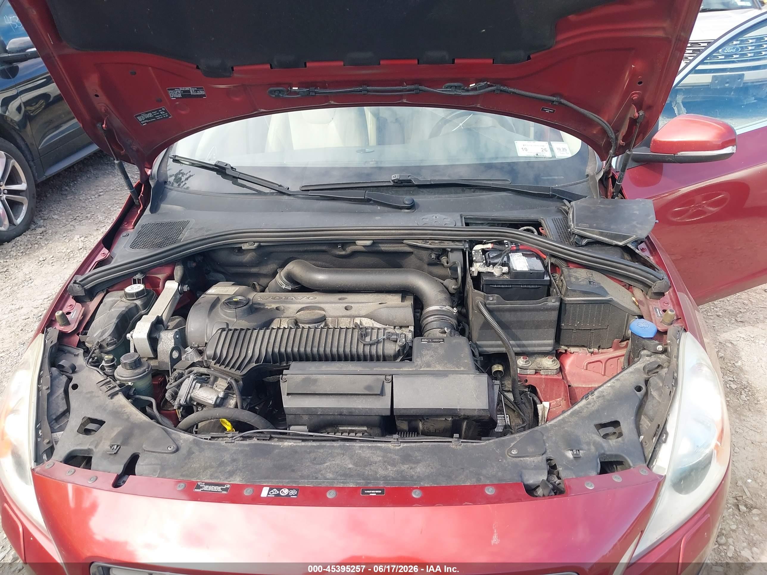 2013 Volvo S60 T5/t5 Platinum/t5 Premier/t5 Premier Plus Темно-бордовый vin: YV1612FS6D2186028
