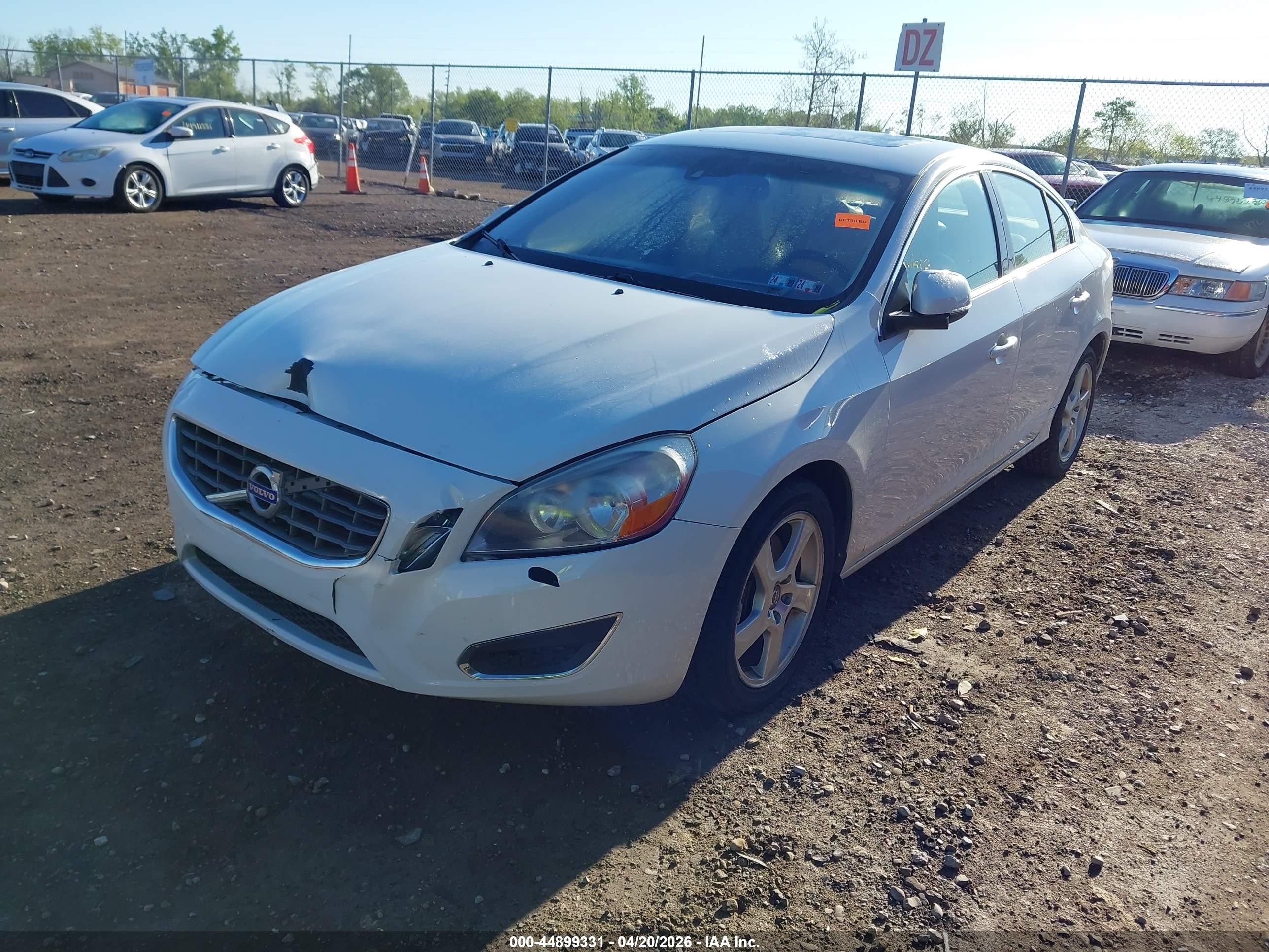 2013 Volvo S60 T5 White vin: YV1612FS6D2231016