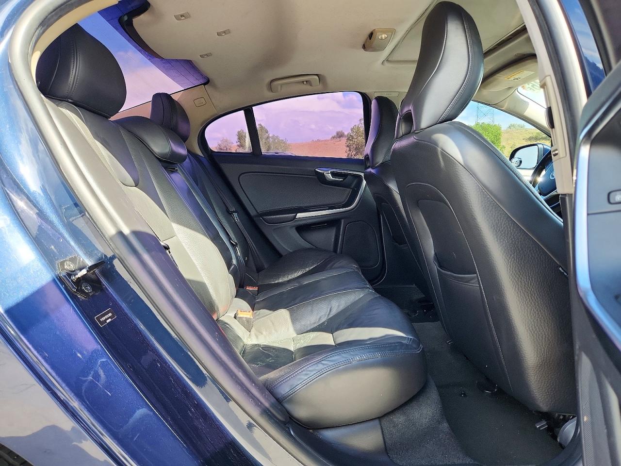 2013 Volvo S60 T5 Blue vin: YV1612FS7D1212853
