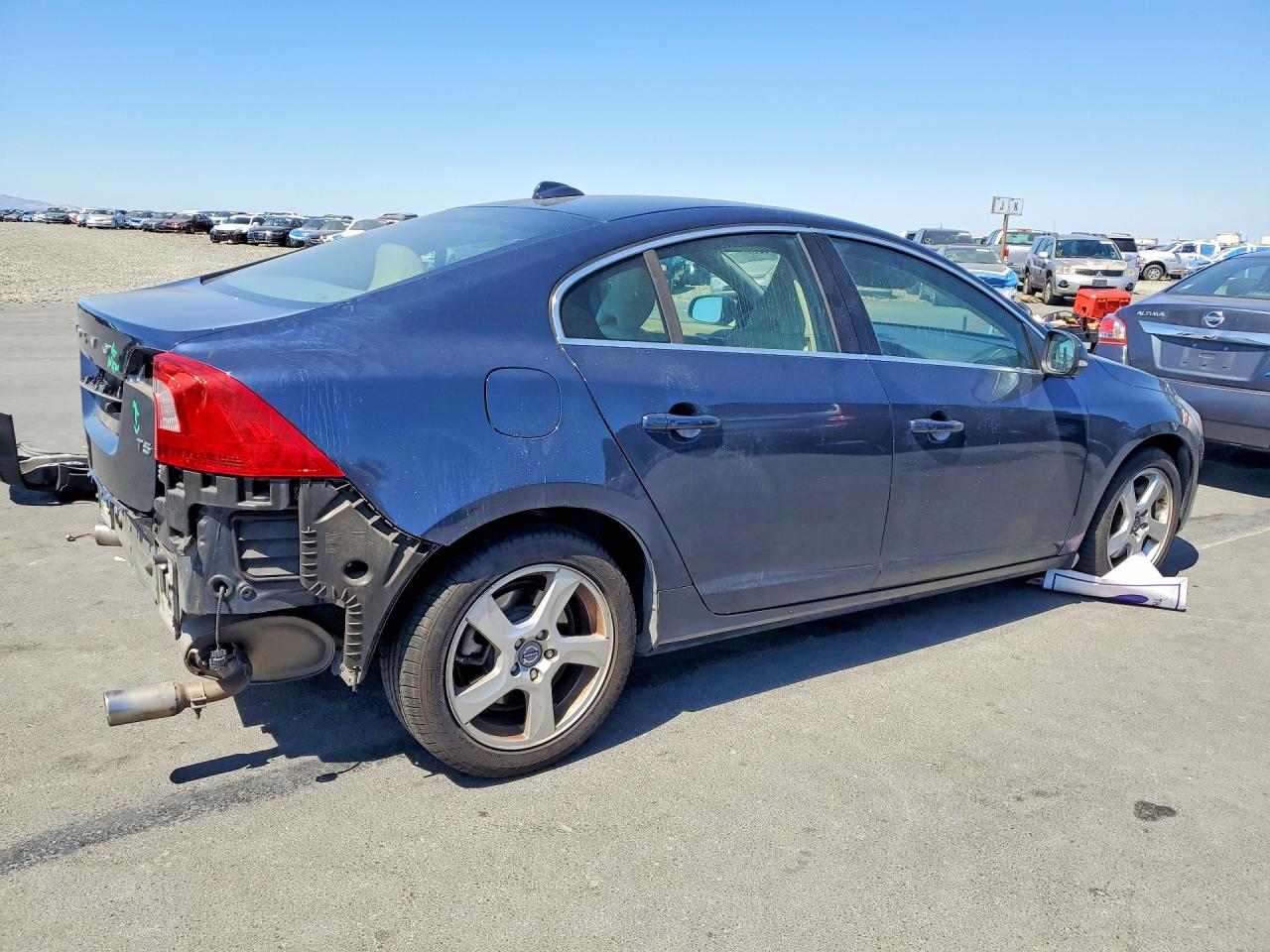 2013 Volvo S60 T5 Blue vin: YV1612FS7D2190945