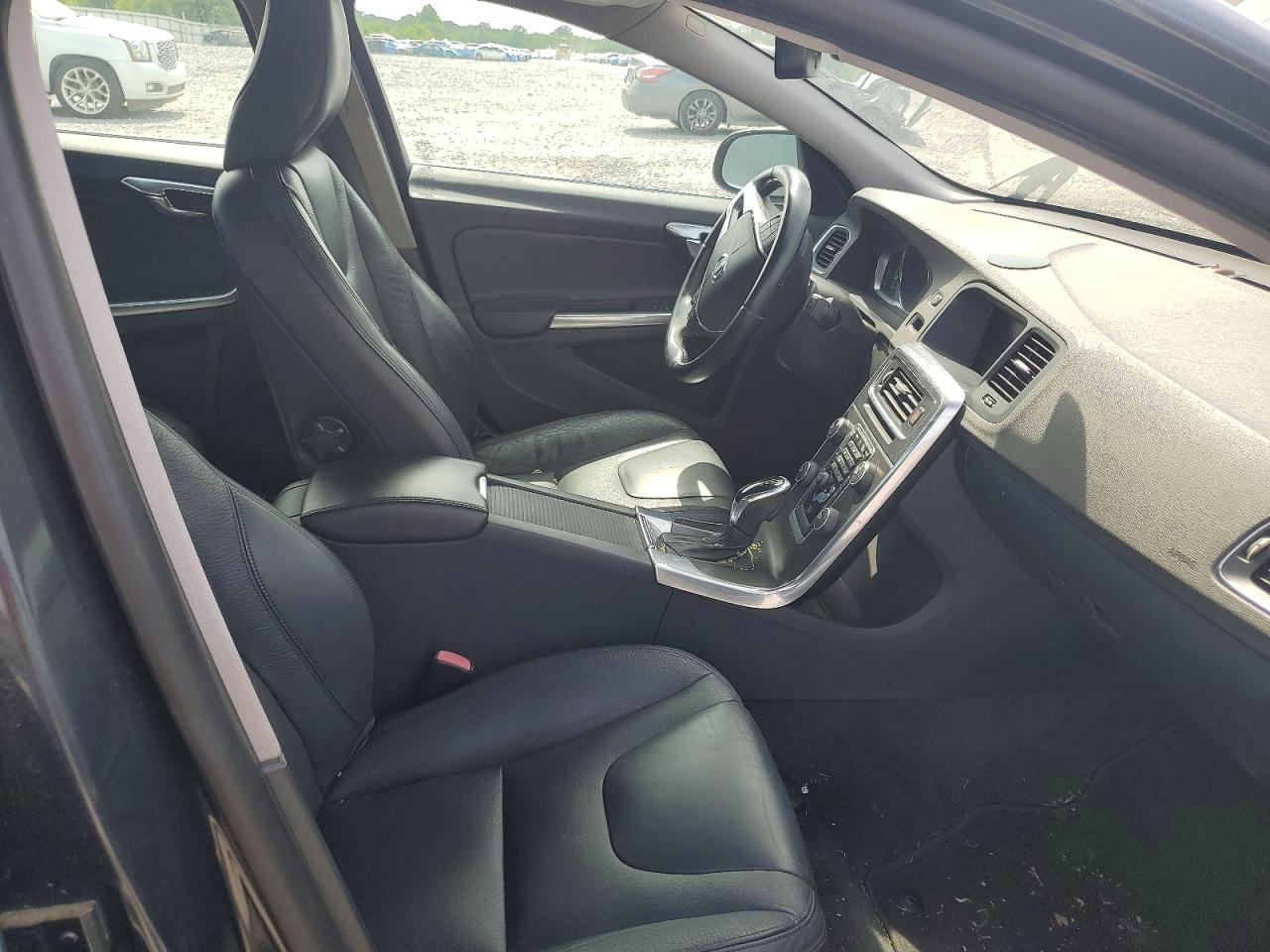 2014 Volvo S60 T5 Gray vin: YV1612FS7E2282929