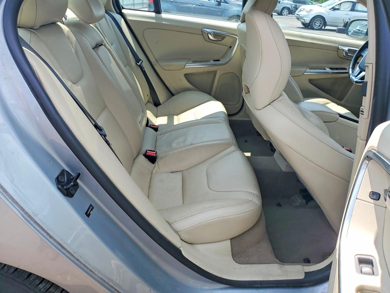 2013 Volvo S60 T5 Silver vin: YV1612FS8D2227159