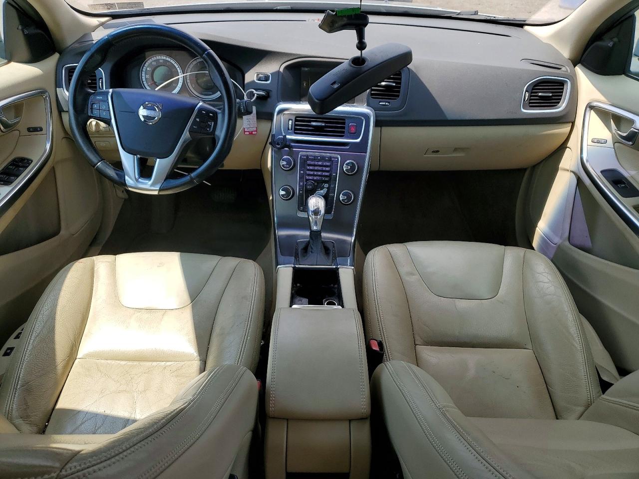 2013 Volvo S60 T5 Silver vin: YV1612FS8D2227159