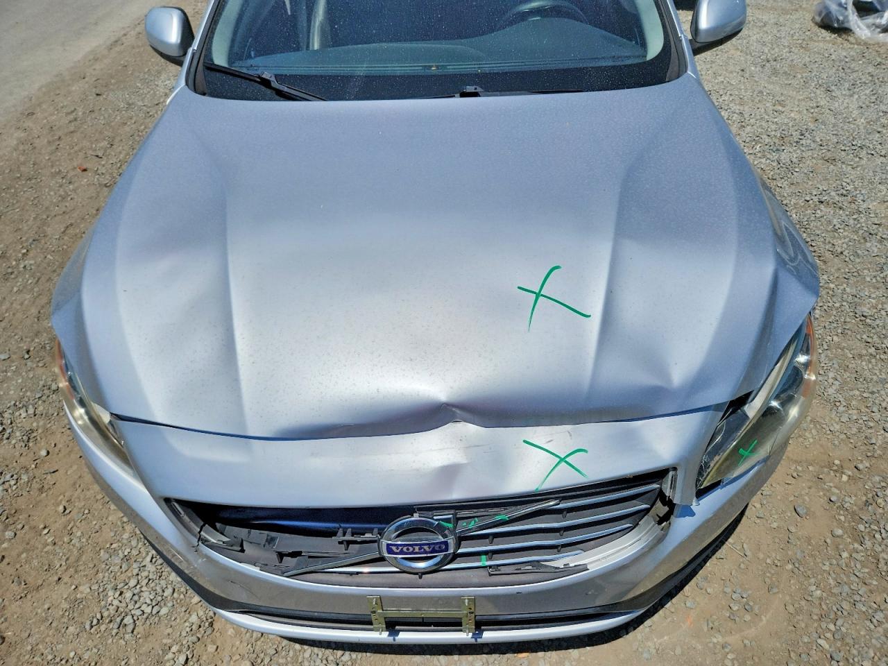 2014 Volvo S60 T5 Серебряный vin: YV1612FS8E2278792