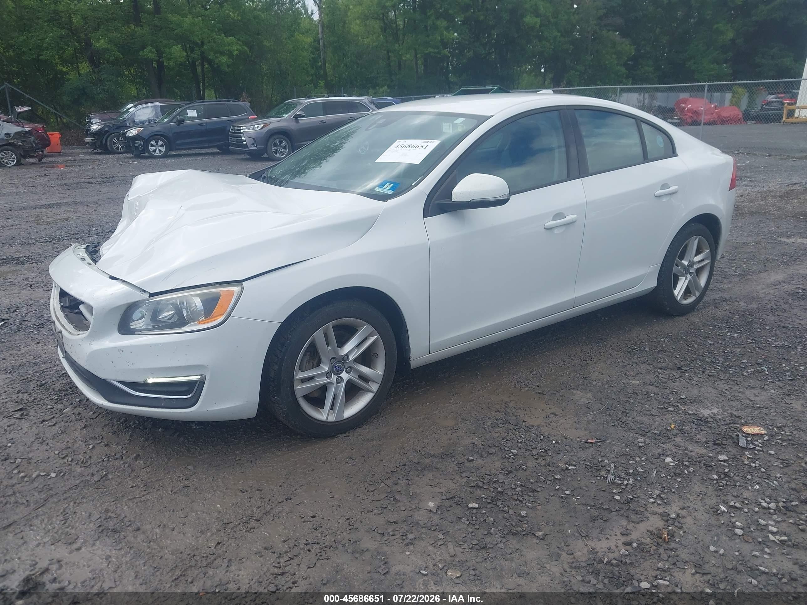 2014 Volvo S60 T5 White vin: YV1612FS8E2298587