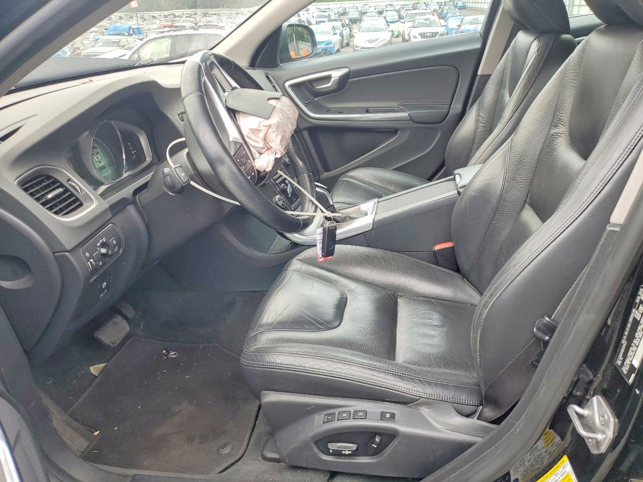 2014 Volvo S60 T5 Black vin: YV1612FS9E1273431
