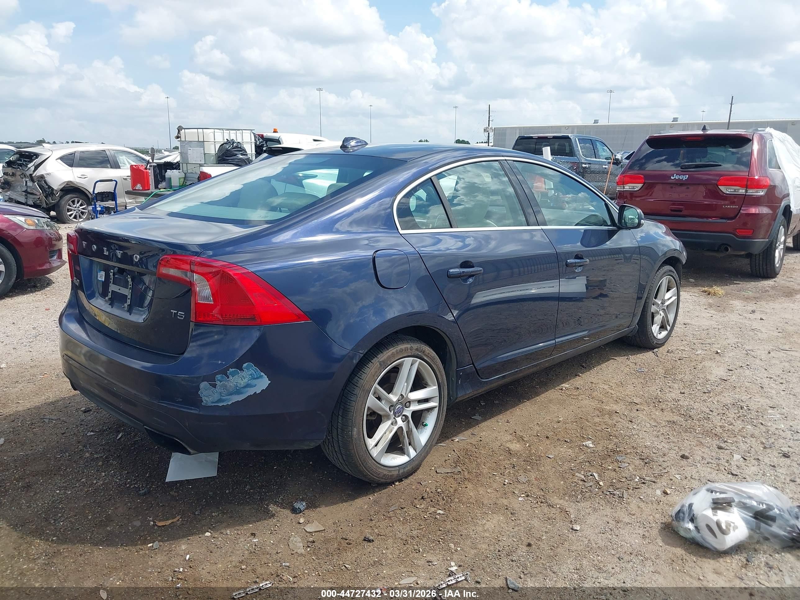 2014 Volvo S60 T5 Blue vin: YV1612FS9E1292710