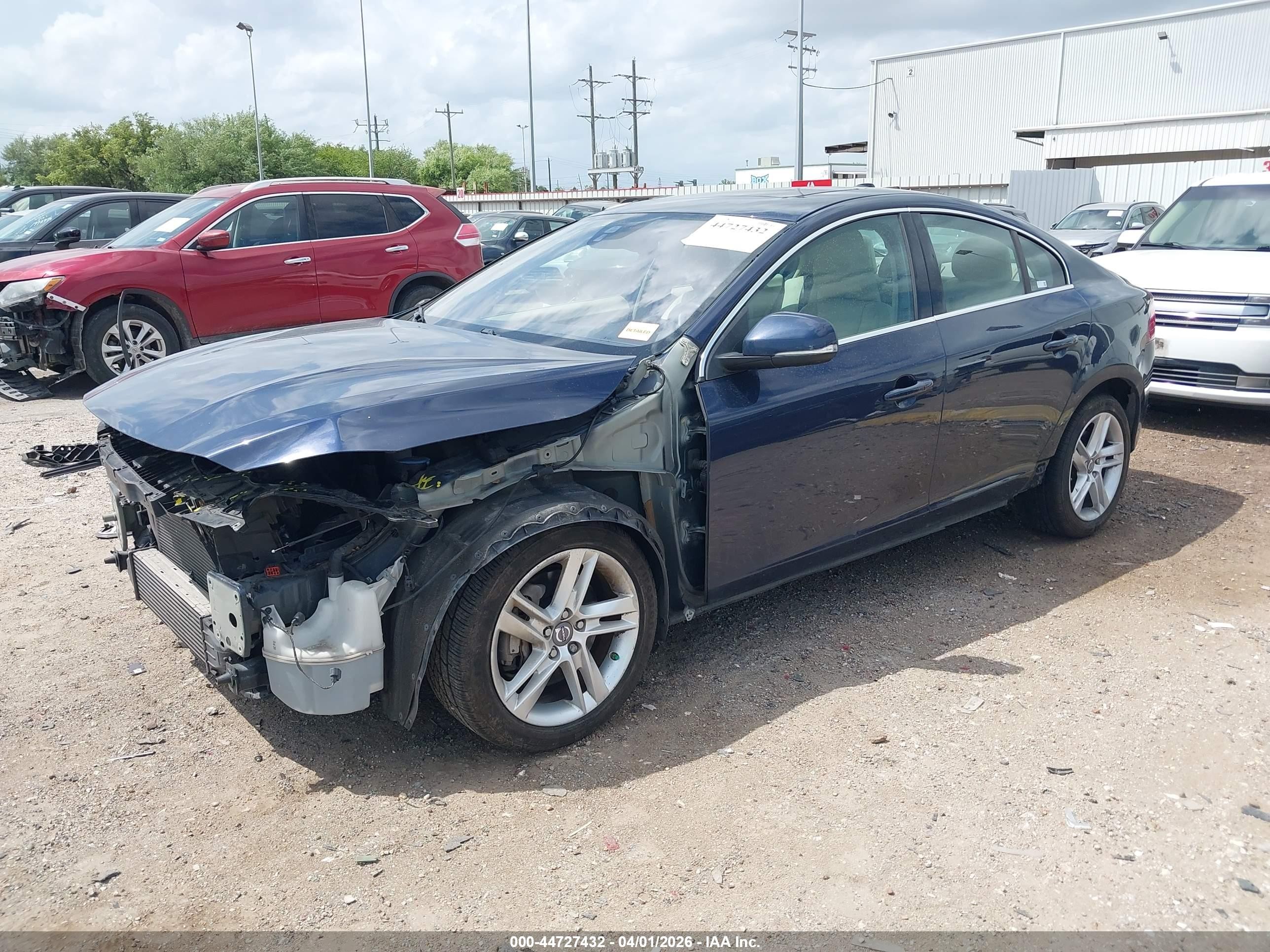 2014 Volvo S60 T5 Blue vin: YV1612FS9E1292710